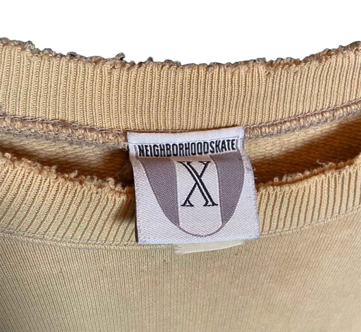 Neighborhood Vintage 90s Neighborhood Skate Logo Distressed Sweatshirt Size US XL / EU 56 / 4 - 8 Thumbnail