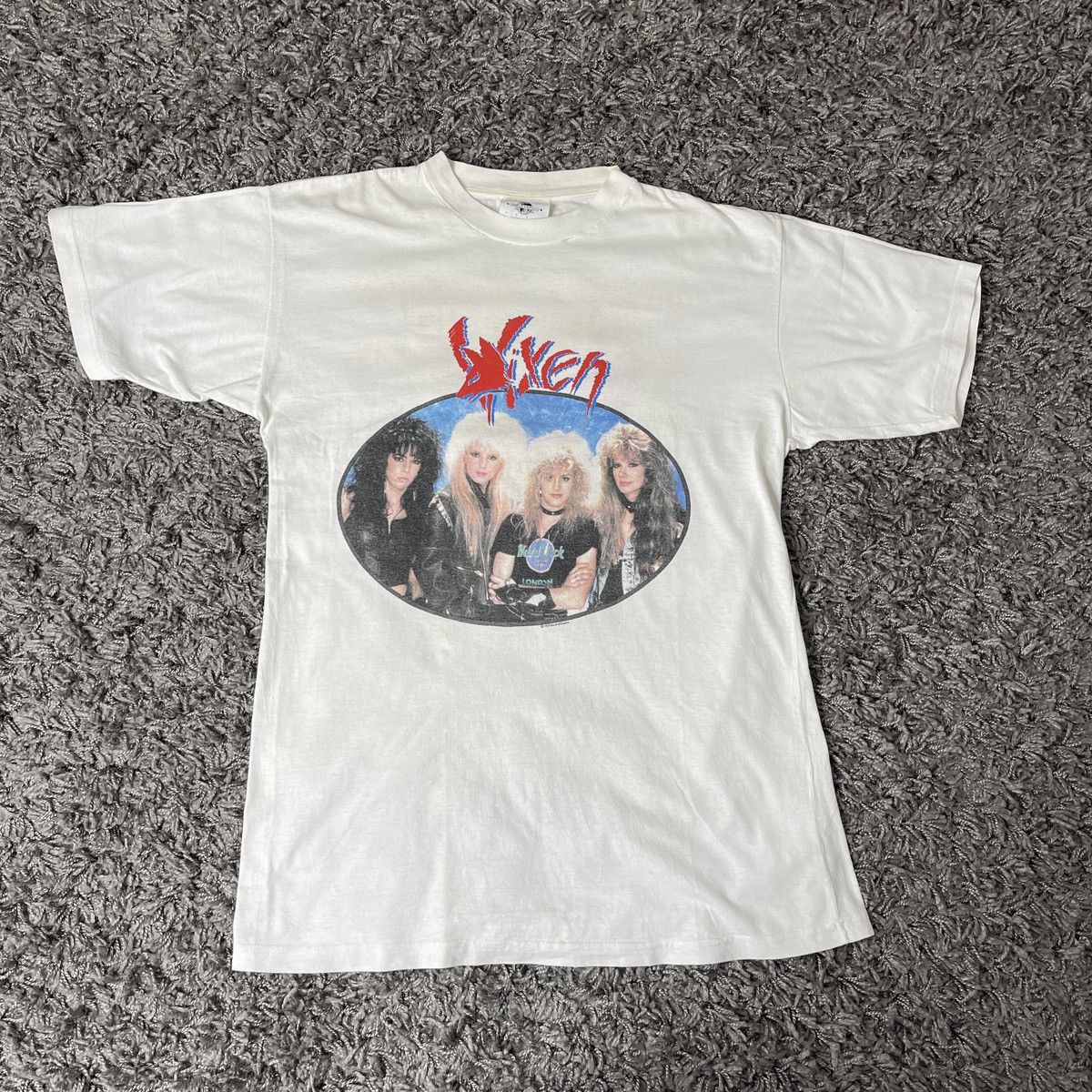 Band Tees × Vintage VINTAGE VIXEN Genuine TOUR T Shirt MILTON KEYNES UK 1989 Size US L / EU 52-54 / 3 - 5 Thumbnail