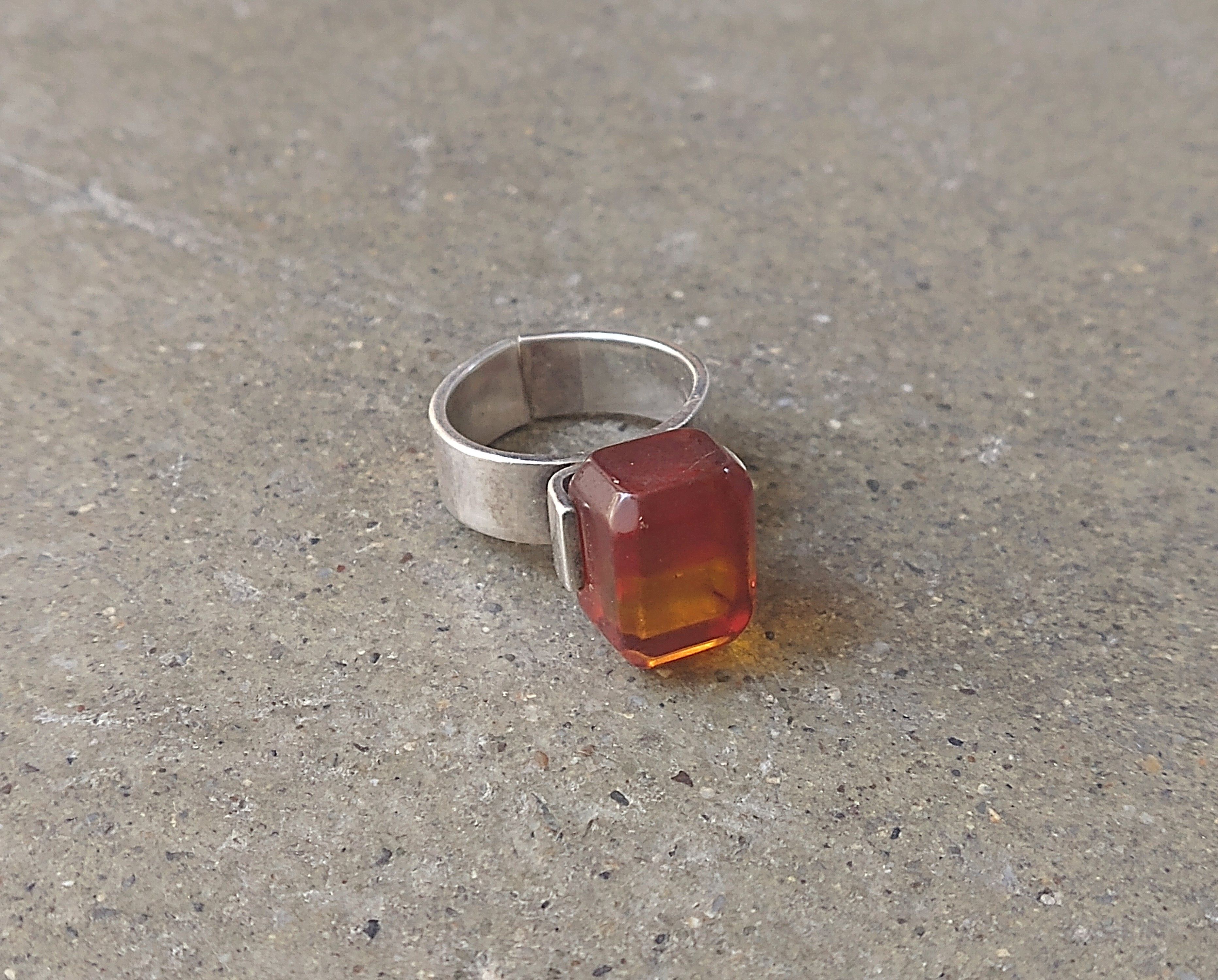 Jewelry × Vintage Vintage Sterling Silver Ring Size 7.25 Orange Modern Size ONE SIZE - 1 Thumbnail