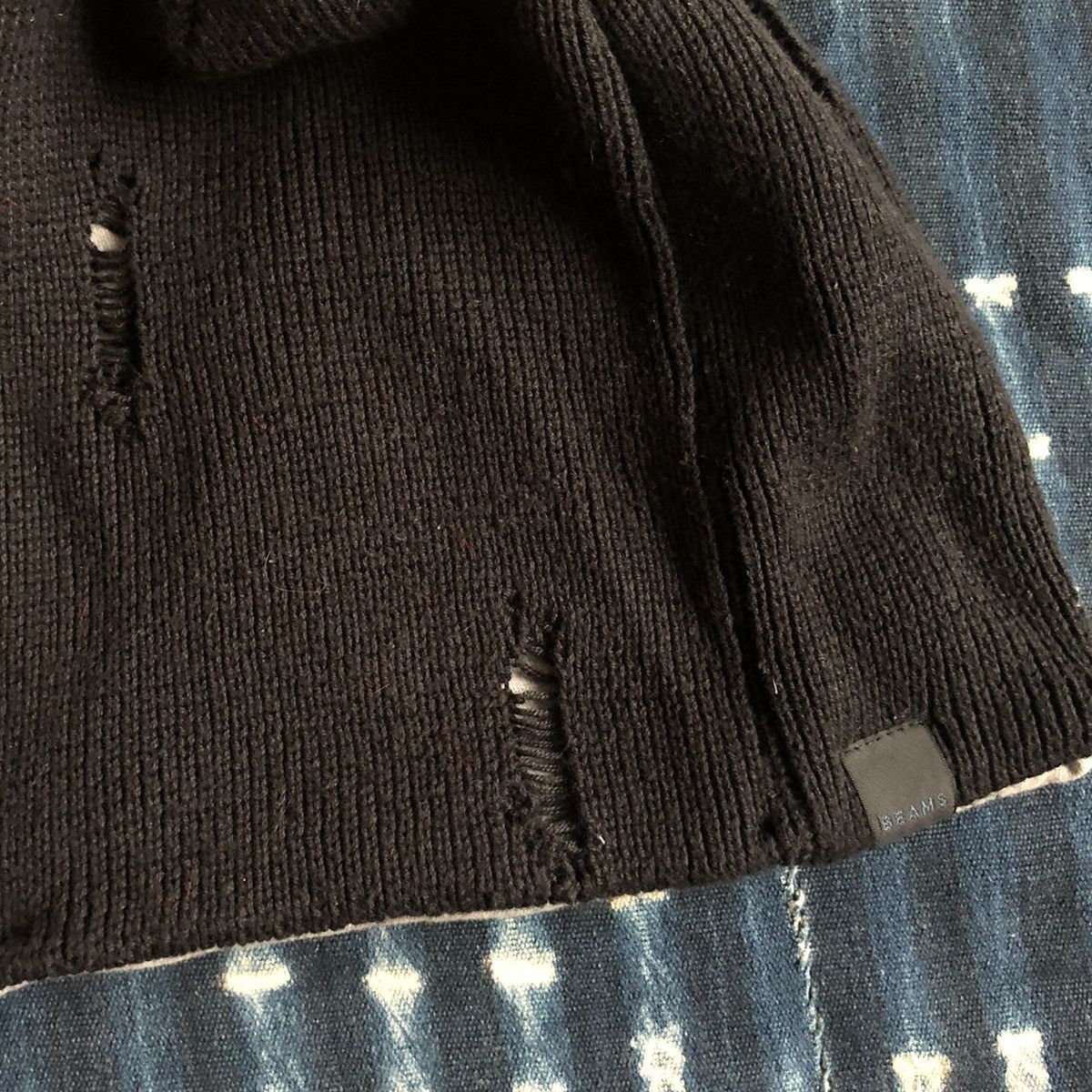 If Six Was Nine Beams Japan Reversible Damage Beanie Size ONE SIZE - 2 Thumbnail