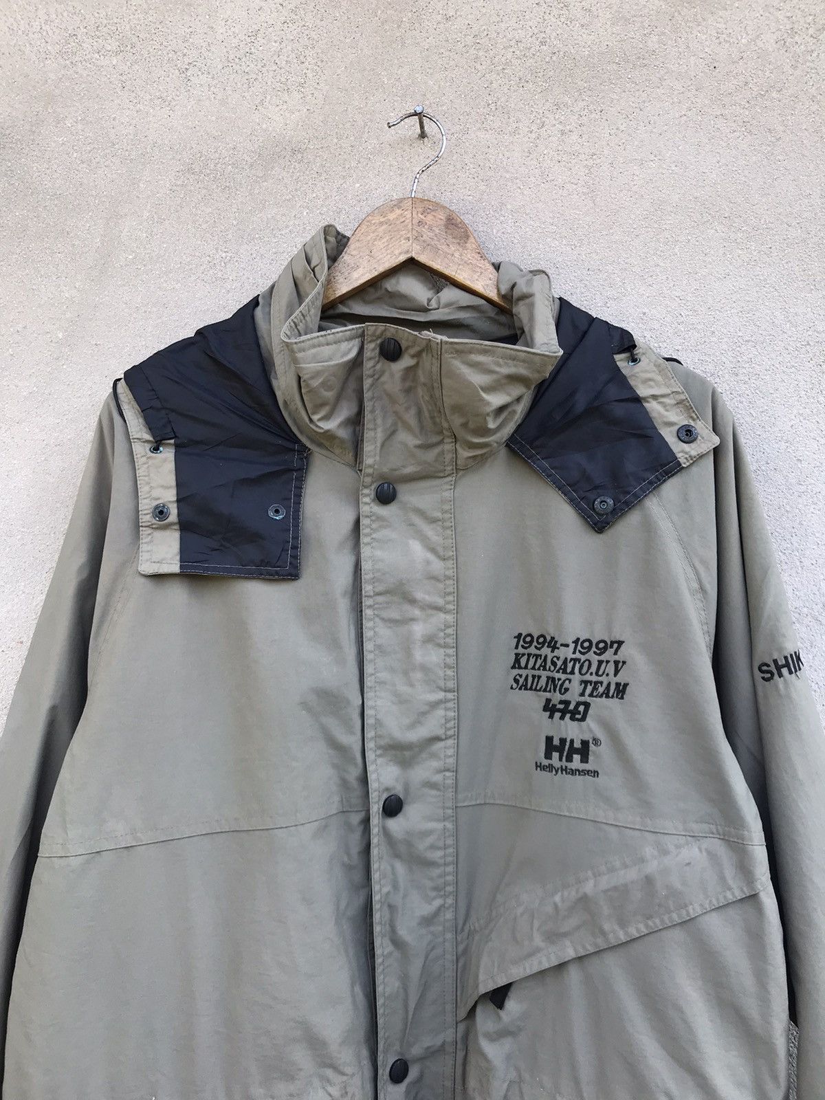 Helly Hansen VINTAGE HELLY HANSEN KITASATO SAILING TEAM RACING PARKA JCKT Size US L / EU 52-54 / 3 - 5 Thumbnail