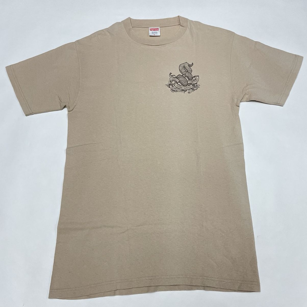 Supreme Vita Obitus York Novus Tee