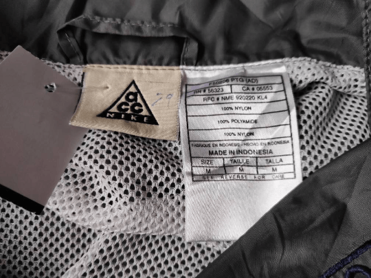 Nike ACG Vintage Nike ACG Windbreaker Double Layer Size US L / EU 52-54 / 3 - 7 Thumbnail