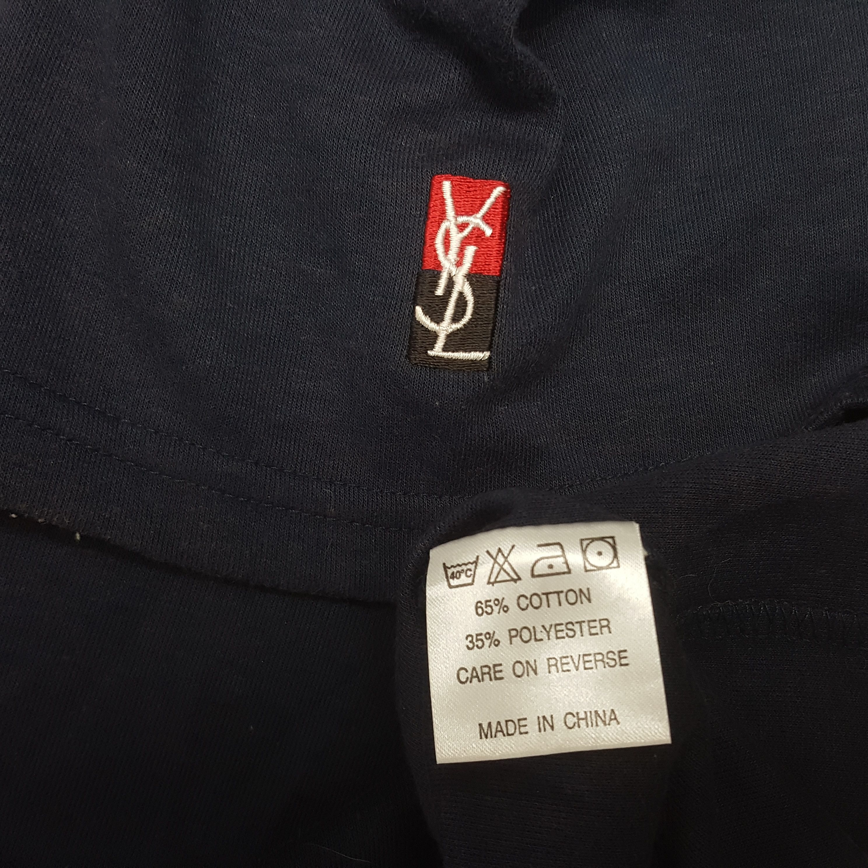 Vintage Vintage Yves Saint Laurent Tshirt Size US L / EU 52-54 / 3 - 7 Thumbnail