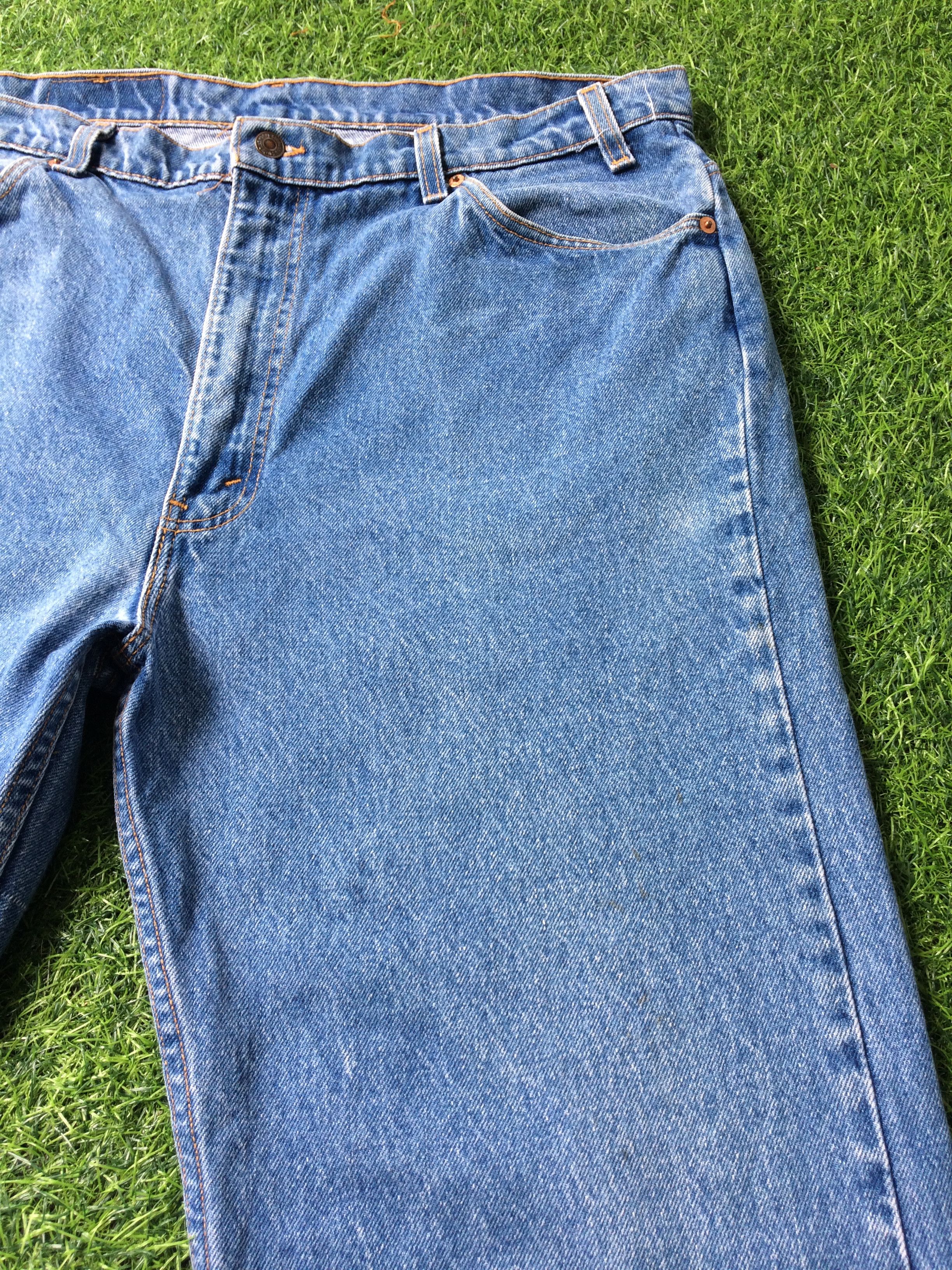 Levi's Vintage Distressed Levis 505 Jeans #B-472 Size US 41 - 5 Thumbnail