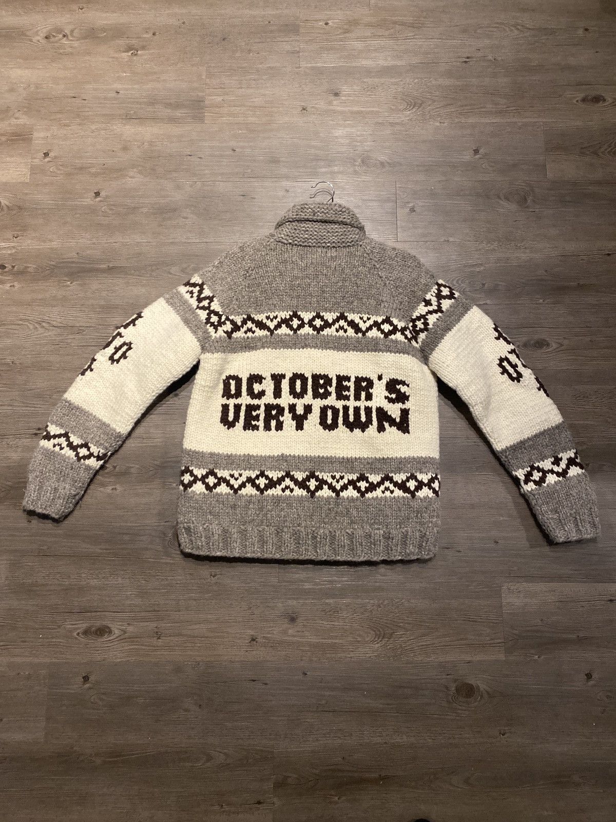 October's Very Own October’s very own cowichan sweater Size US M / EU 48-50 / 2 - 2 Thumbnail