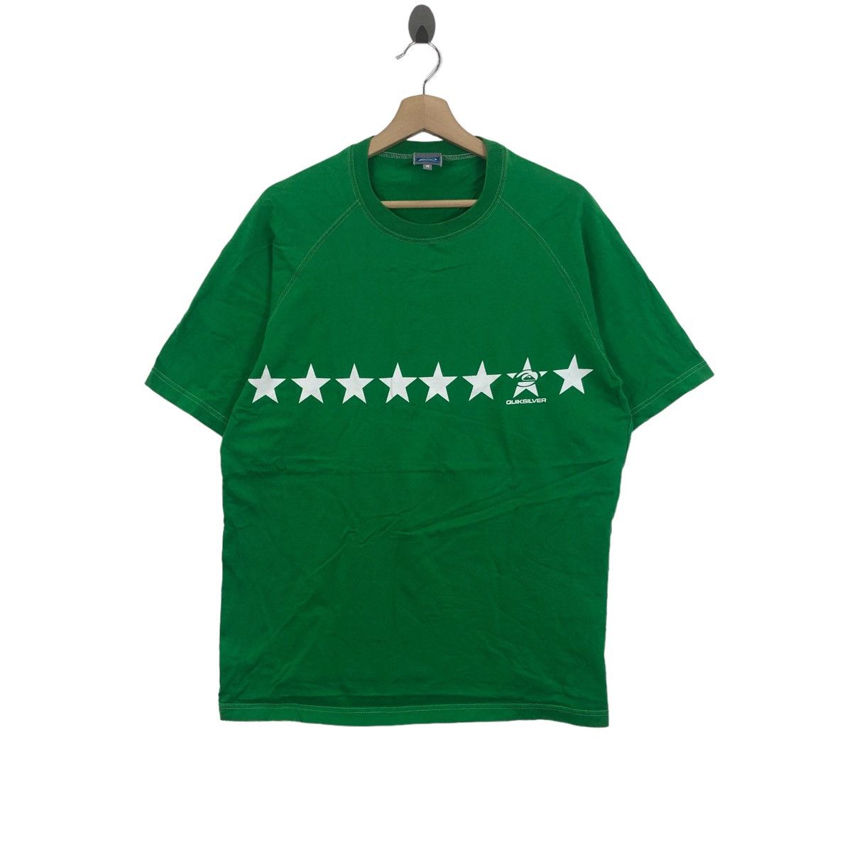 Vintage y2k QUIKSILVER SURFING STAR Logo T-Shirt Made in