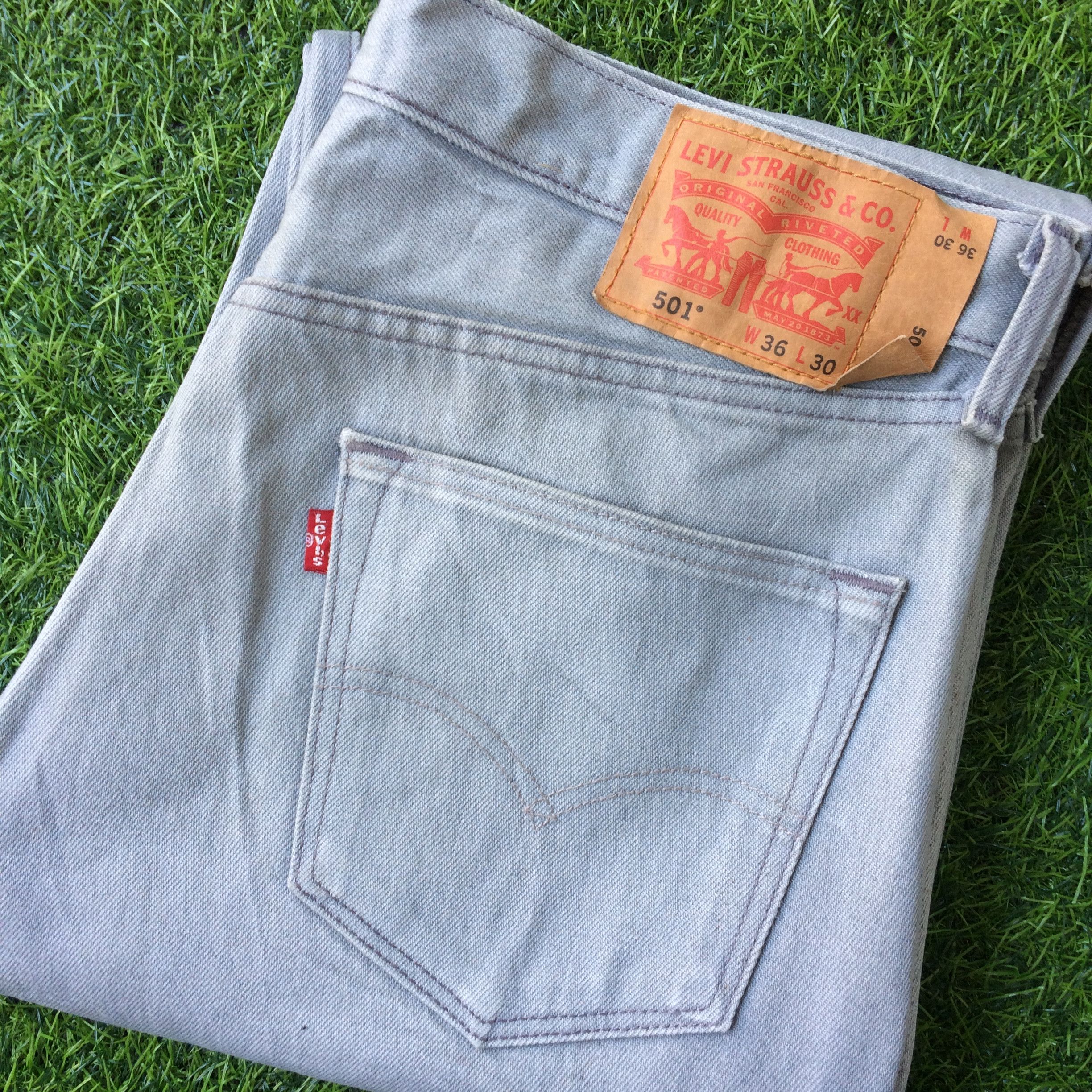 Levi's Vintage Distressed Levis 501 Jeans #B-480 Size US 35 - 10 Thumbnail