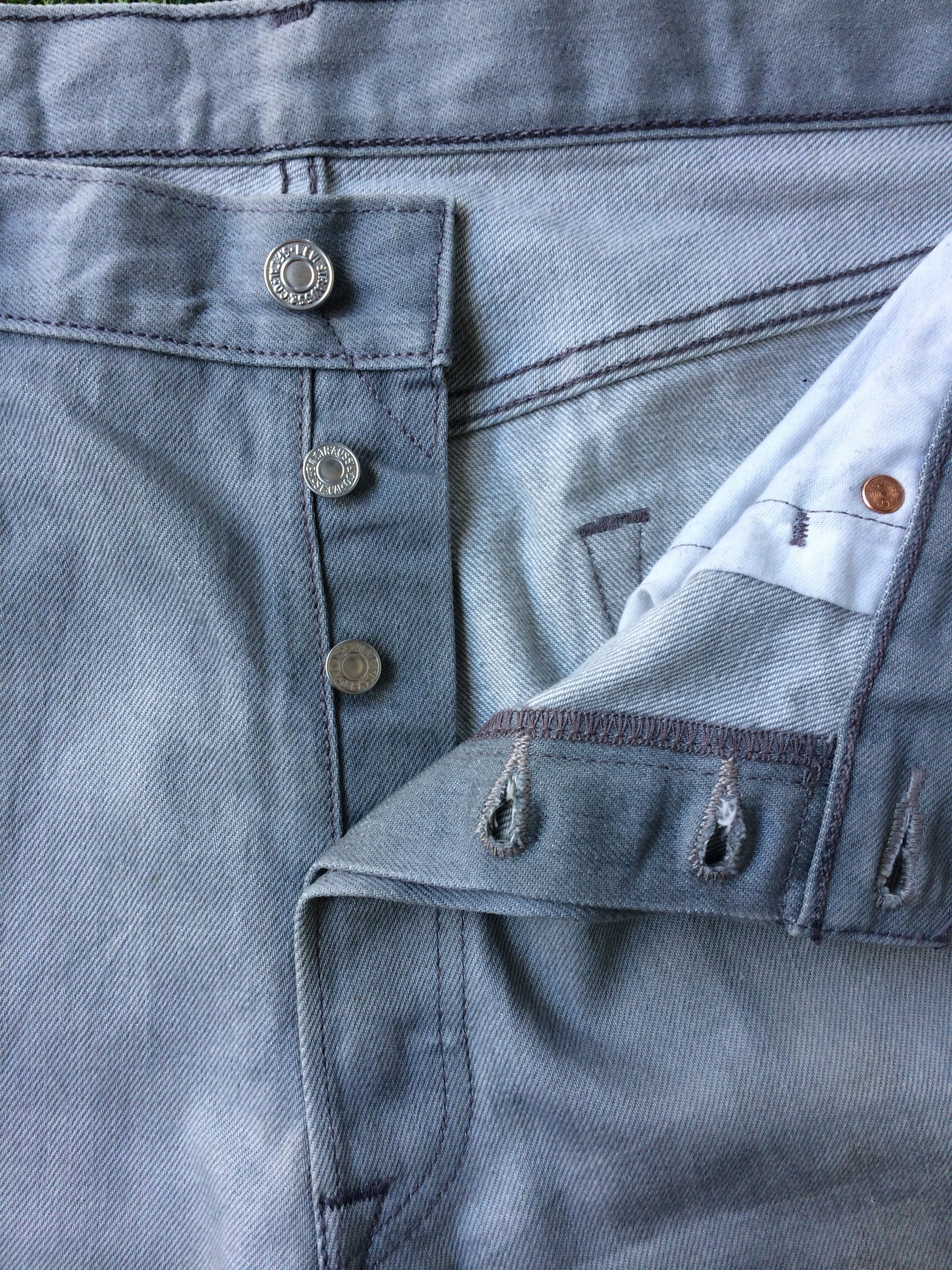 Levi's Vintage Distressed Levis 501 Jeans #B-480 Size US 35 - 4 Thumbnail