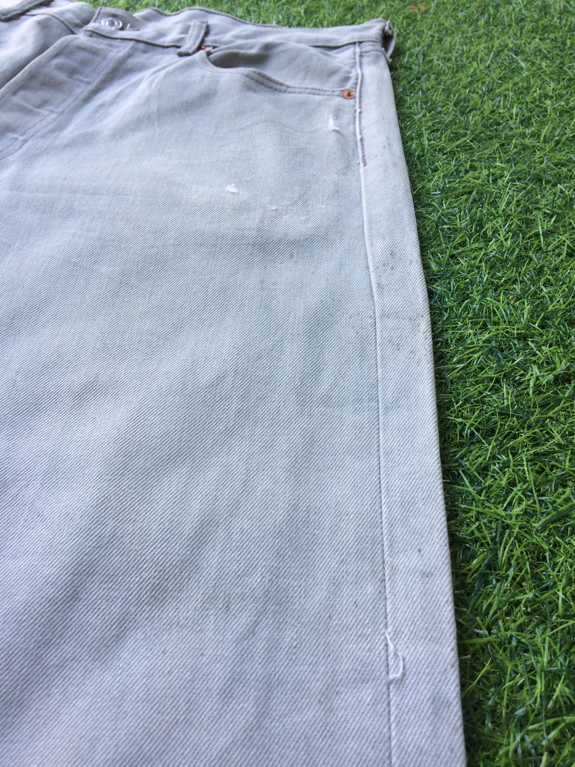 Levi's Vintage Distressed Levis 501 Jeans #B-480 Size US 35 - 6 Thumbnail
