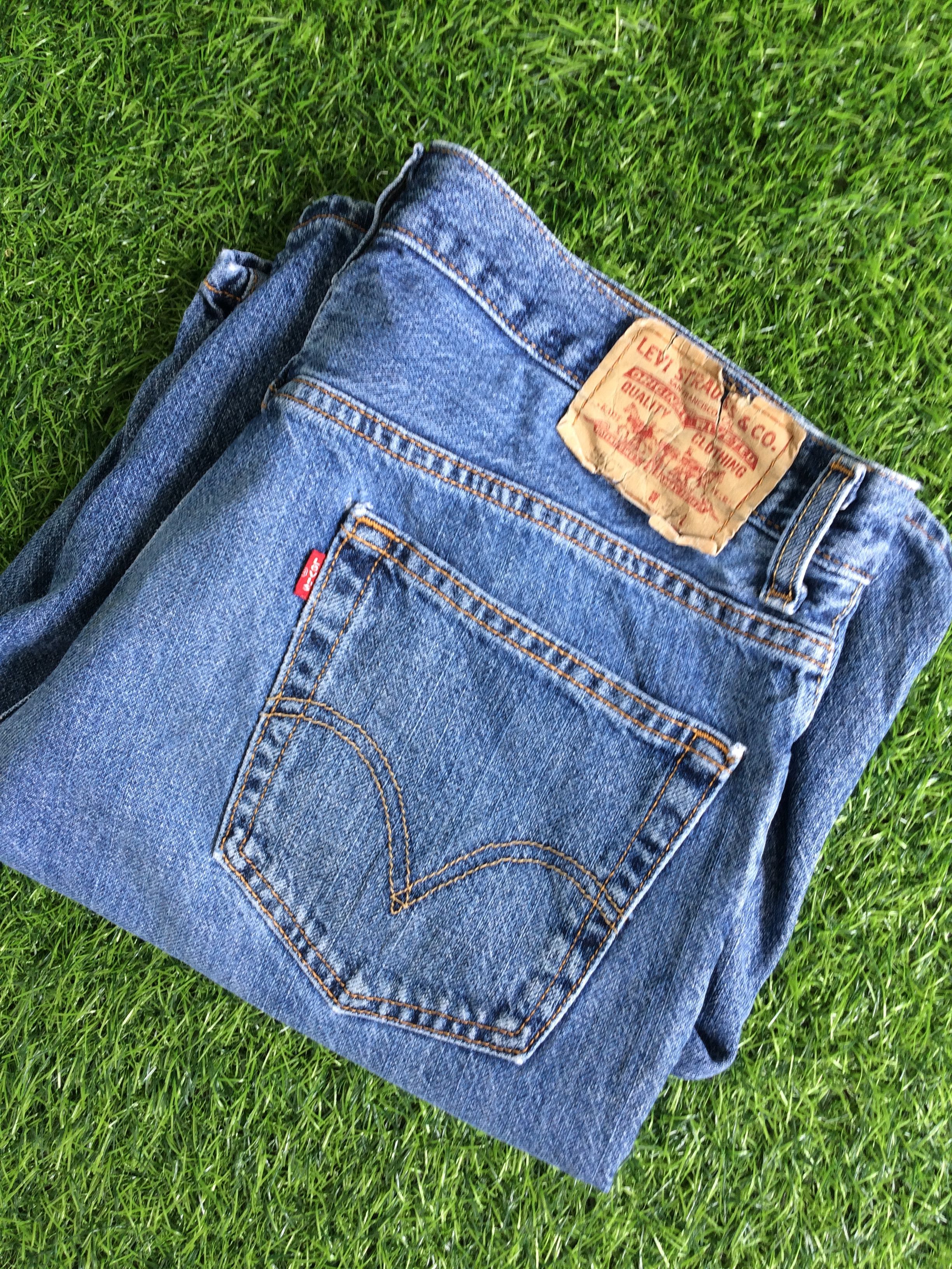 Levi's Levi's 550 Short Denim Jeans #B-037 Size US 36 / EU 52 - 7 Thumbnail