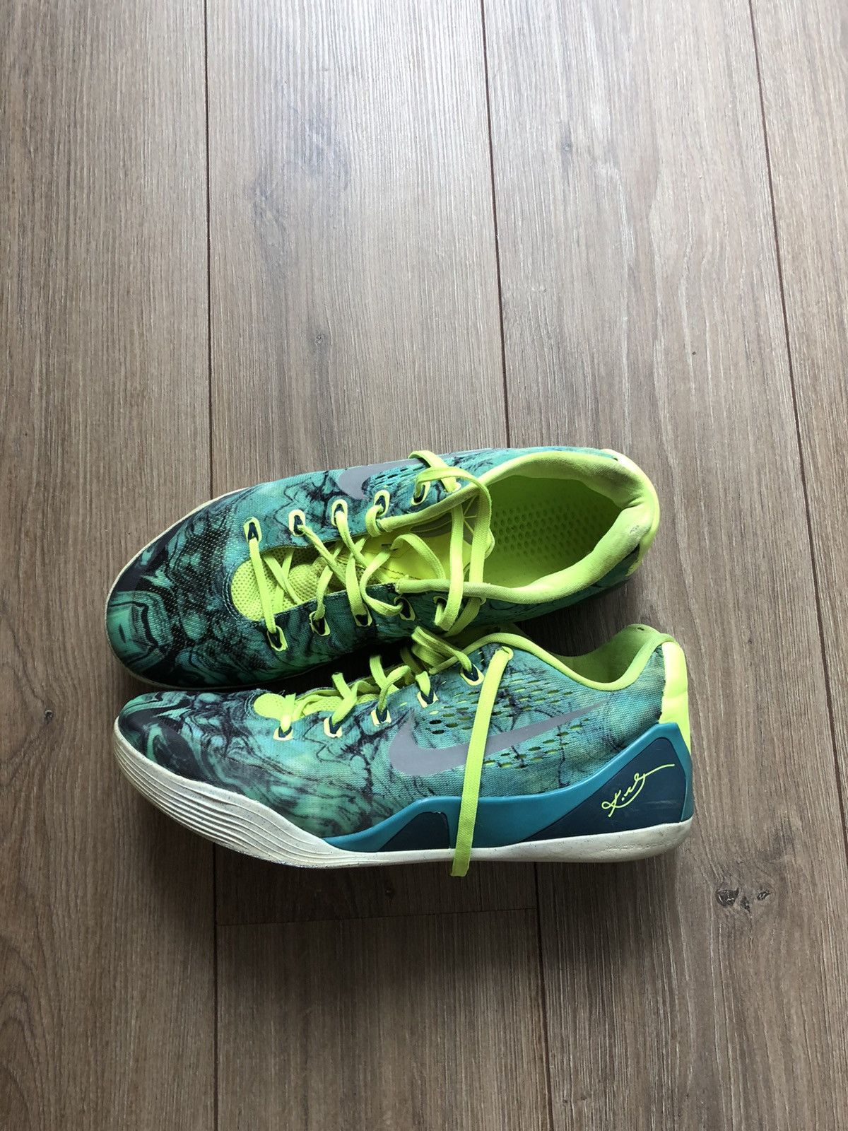 Nike × Vintage OG 2014 Nike Zoom Kobe IX EM (9) easter 🐣 Size US 12.5 / EU 45-46 - 3 Thumbnail