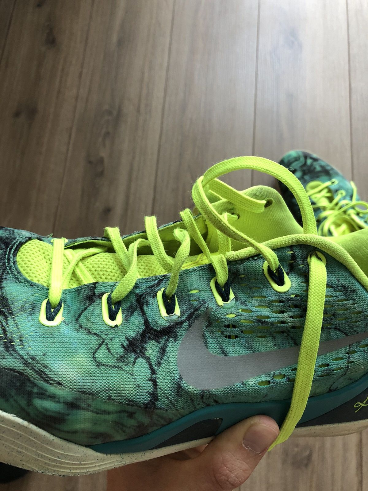 Nike × Vintage OG 2014 Nike Zoom Kobe IX EM (9) easter 🐣 Size US 12.5 / EU 45-46 - 19 Thumbnail