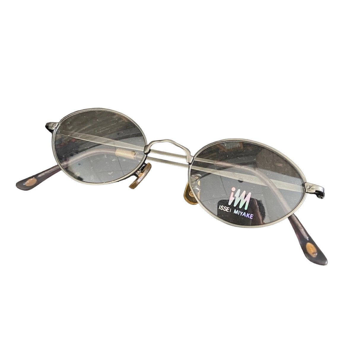 Lunettes De Soleil Vintage Issey Miyake IM 177 - Monture Argent, Verres Orange - Fabriqué Au Japon Années 90