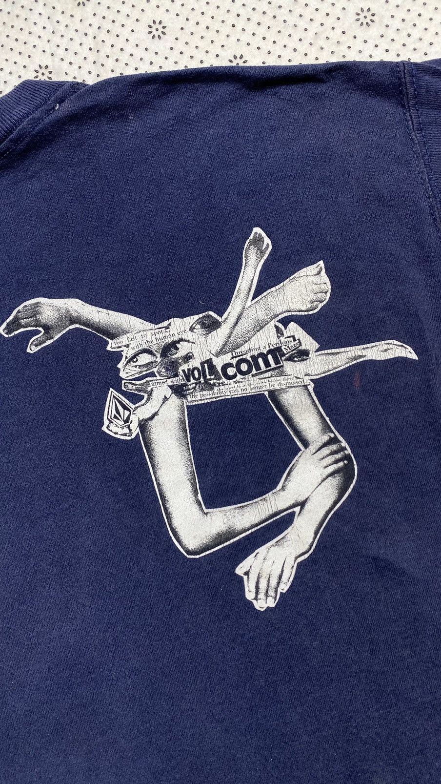 Volcom × Welcome Skateboards Vintage Y2K Volcom Skateboard Tee Size US M / EU 48-50 / 2 - 4 Thumbnail