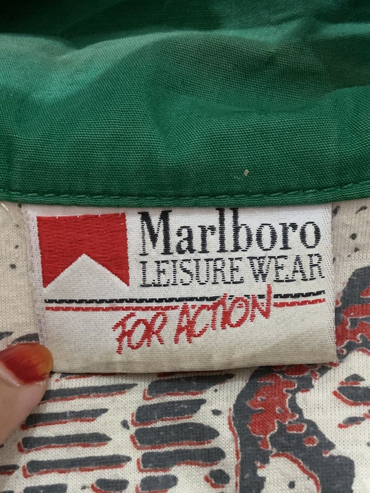 Marlboro × Marlboro Classics × Vintage VINTAGE MARLBORO LEISURE WEAR JACKET Size US M / EU 48-50 / 2 - 8 Thumbnail