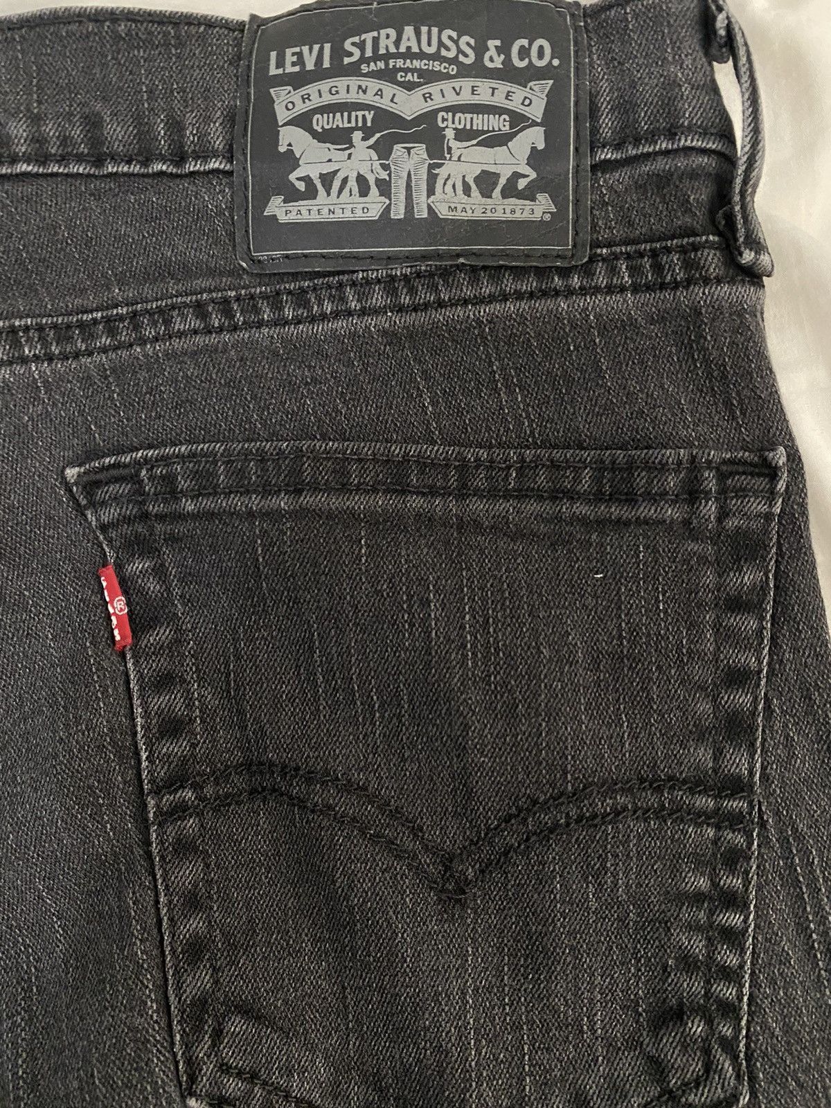 Levi's Levis 32x32 black denim pants jeans slim casual vintage Size US 32 / EU 48 - 2 Thumbnail
