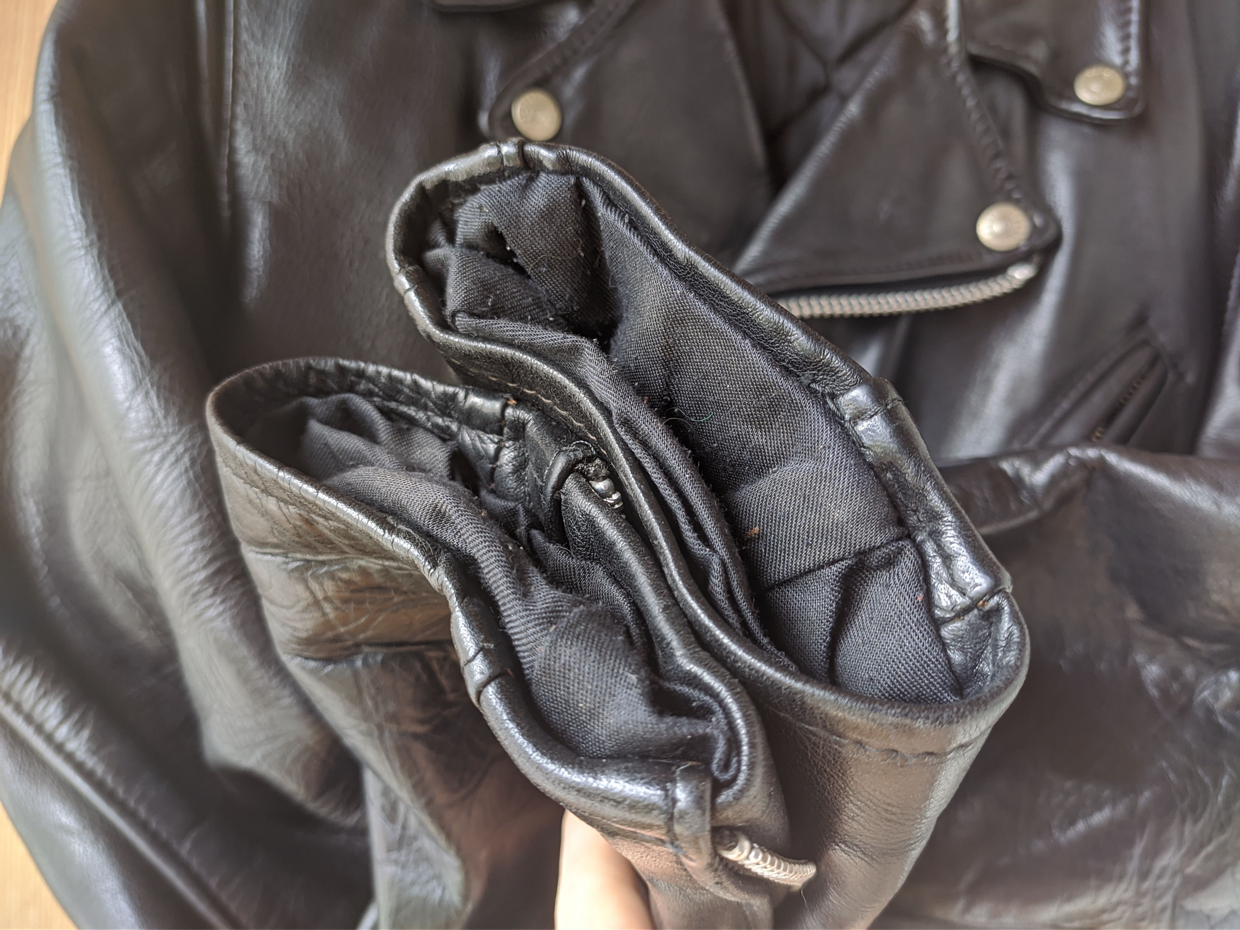 Schott Vintage Schott Perfecto 118 size 38 Size US M / EU 48-50 / 2 - 3 Thumbnail