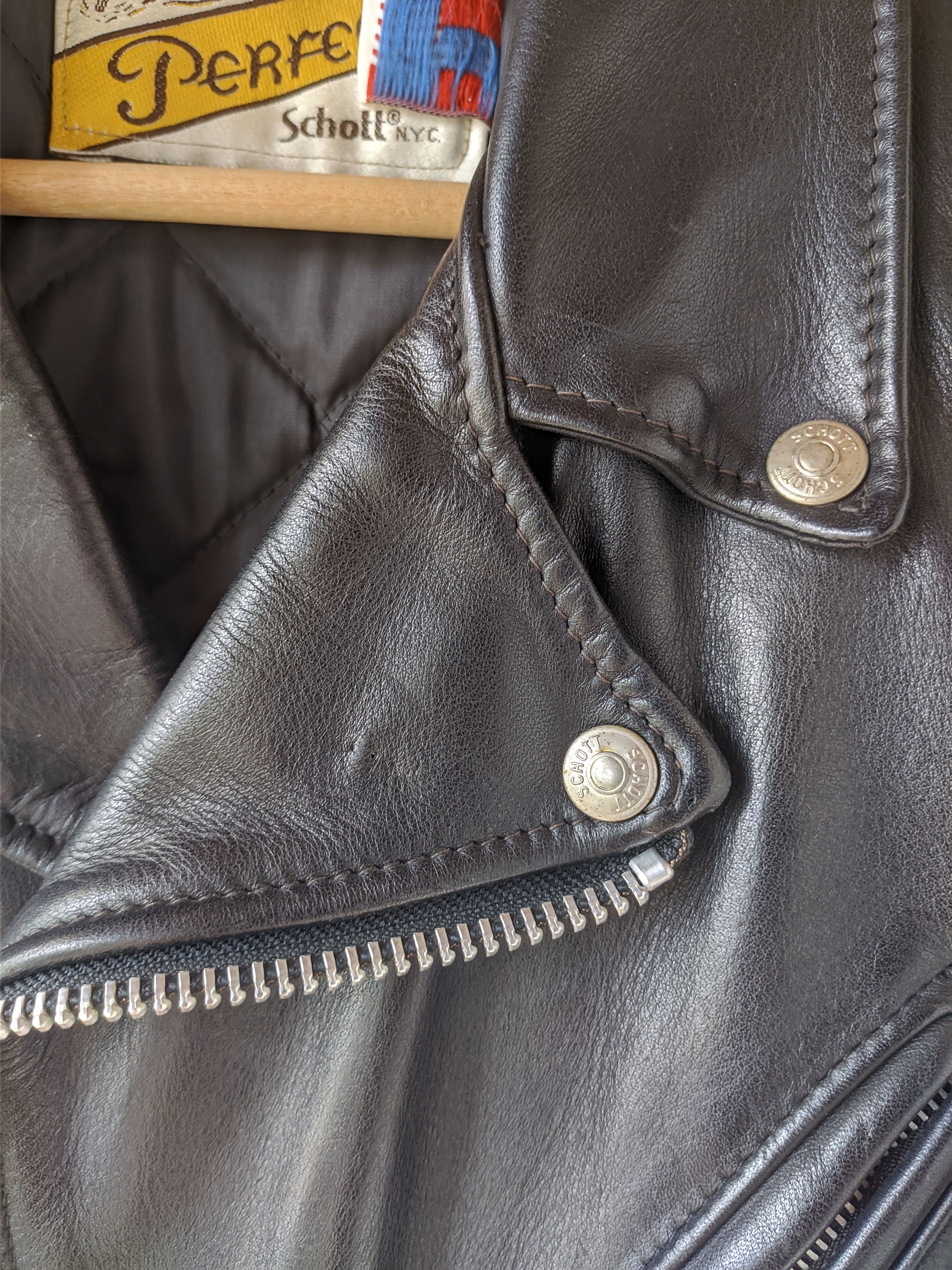 Schott Vintage Schott Perfecto 118 size 38 Size US M / EU 48-50 / 2 - 2 Thumbnail