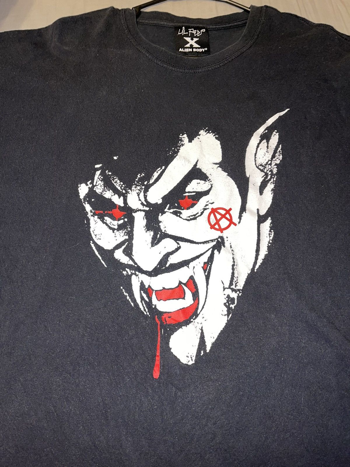 LIL PEEP X ALIEN BODY VAMPIRE TEE