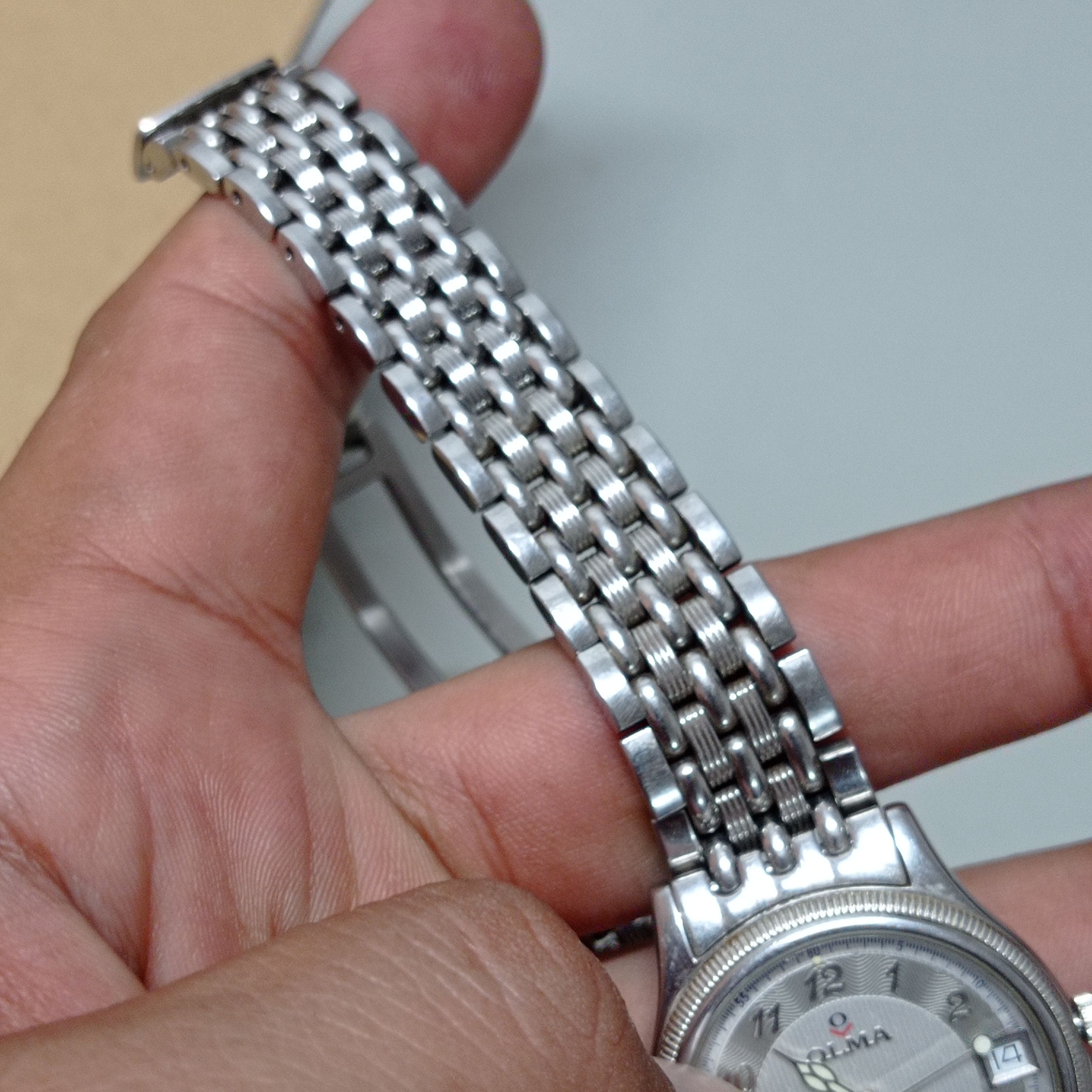 Vintage Vintage Luxury AUTOMATIC WATCH BY "OLMA" SWISS 25 JEWELS Size ONE SIZE - 20 Thumbnail