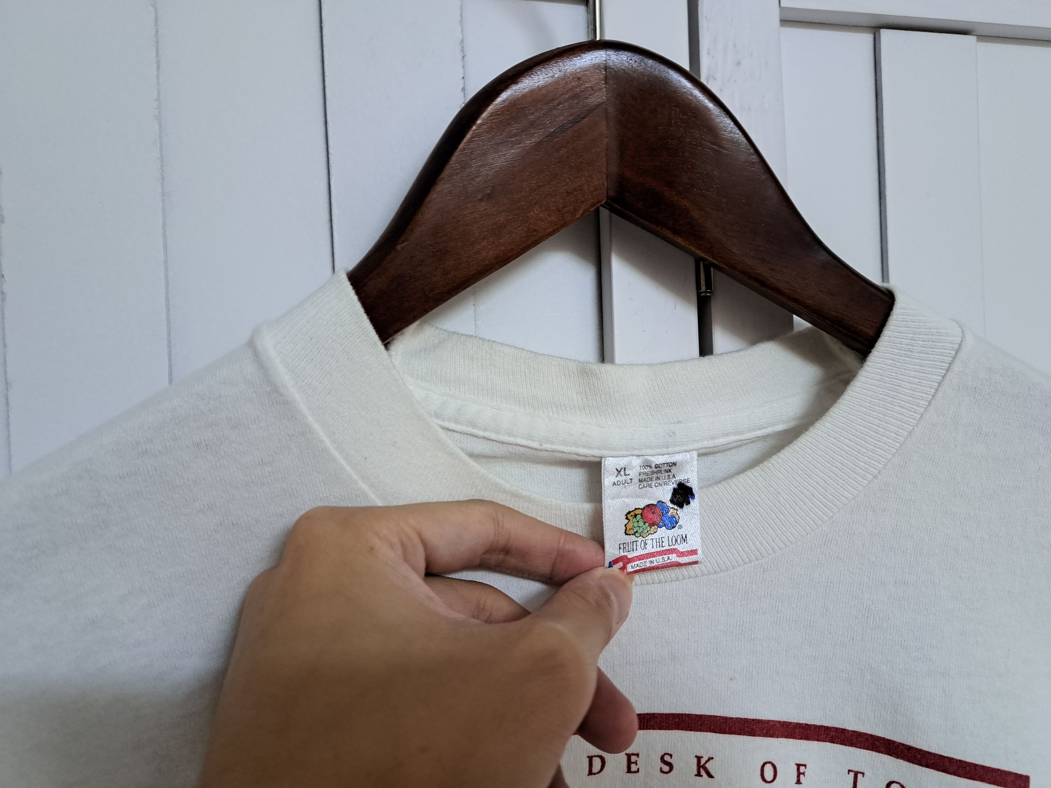 トップス 90s Wizard of OZ From The Desk Of Toto Vintage 90's Wizard of Oz From The Desk Of Toto shirt size