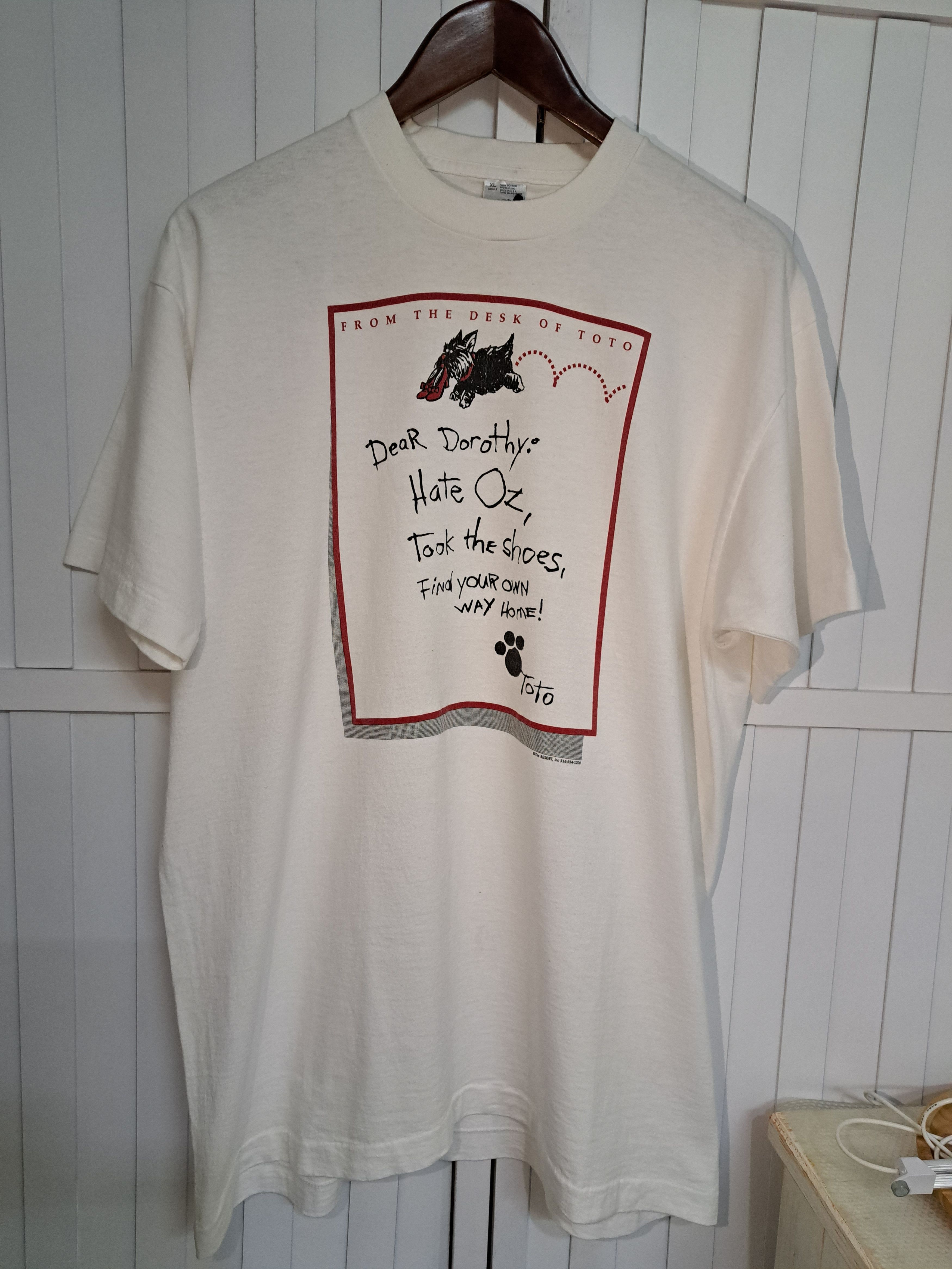 トップス 90s Wizard of OZ From The Desk Of Toto Vintage 90's Wizard of Oz From The Desk Of Toto shirt size