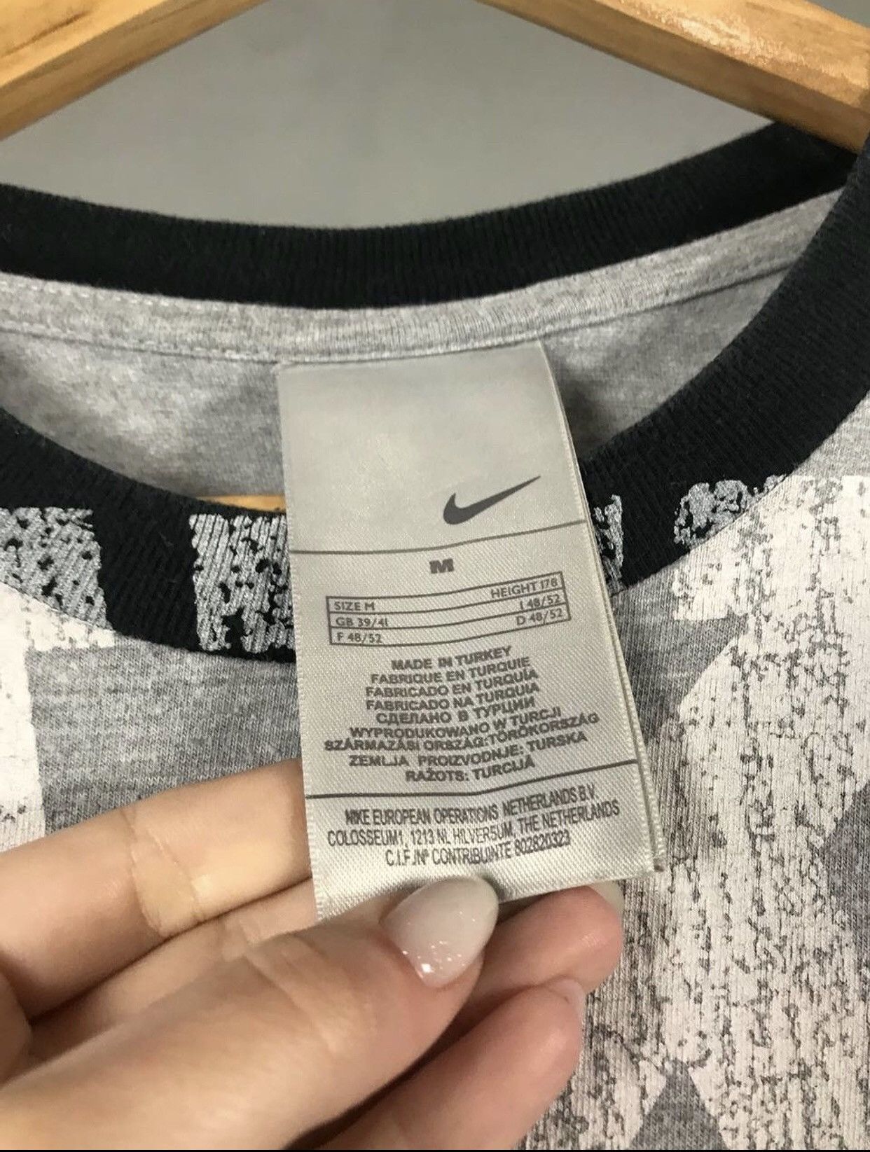 Nike × Vintage Nike swoosh streetwear vintage tee Size US M / EU 48-50 / 2 - 4 Thumbnail