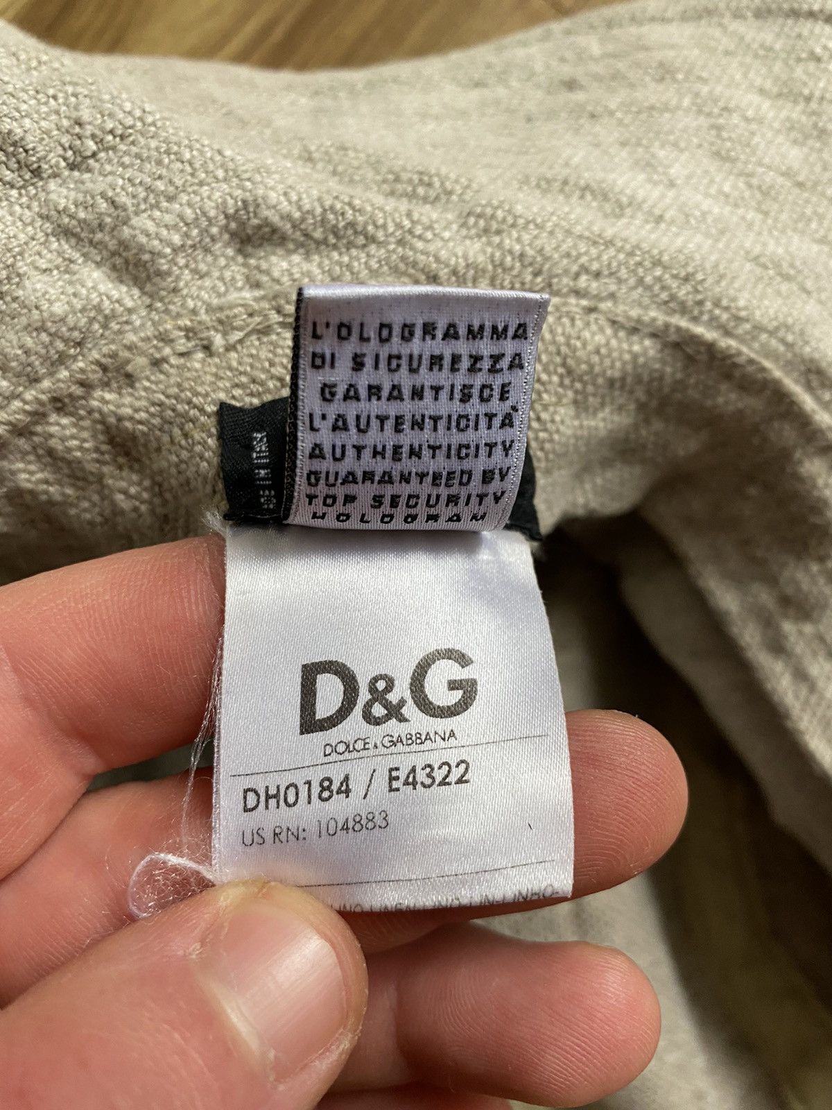 Dolce & Gabbana Dolce & Gabbana Logo Bucket Hat Flax Silk Scarf Size ONE SIZE - 9 Thumbnail
