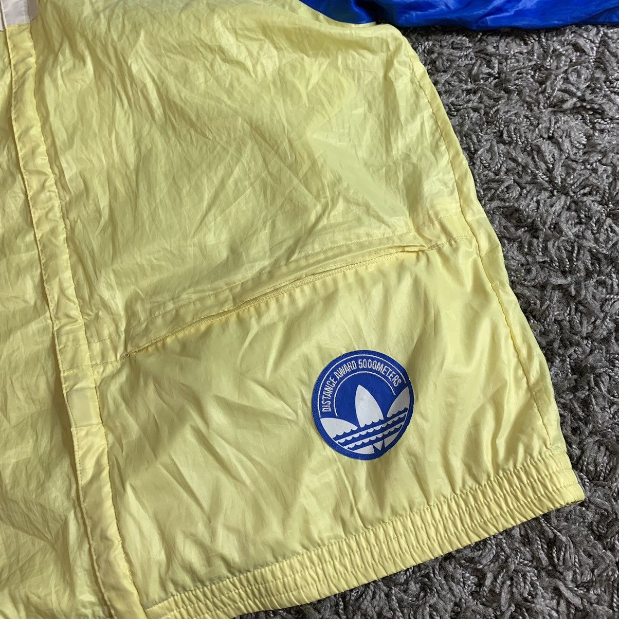 Adidas Adidas Originals UA Ukraine Vintage StreetWear Bag Size US L / EU 52-54 / 3 - 6 Thumbnail