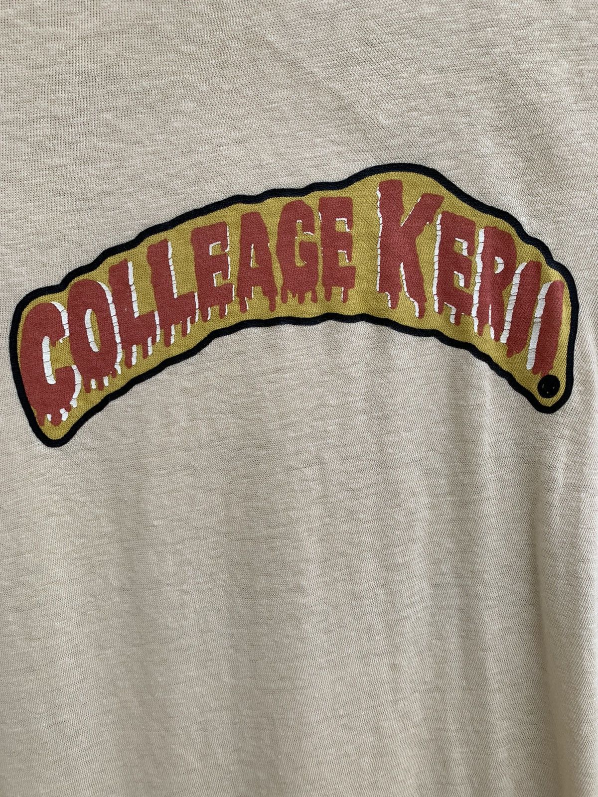 Other Vintage COLLEAGE KERII T Shirt Size US S / EU 44-46 / 1 - 8 Thumbnail