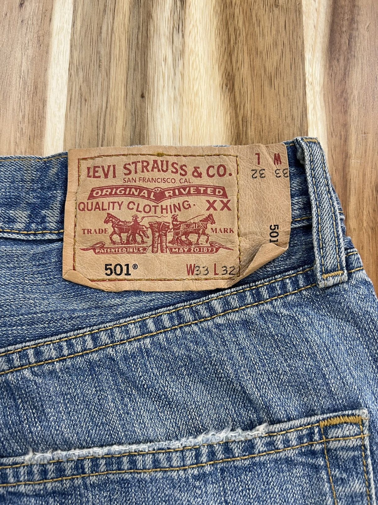Levi's Vintage Levis 501 Distressed Denim Jeans Size US 32 / EU 48 - 9 Thumbnail