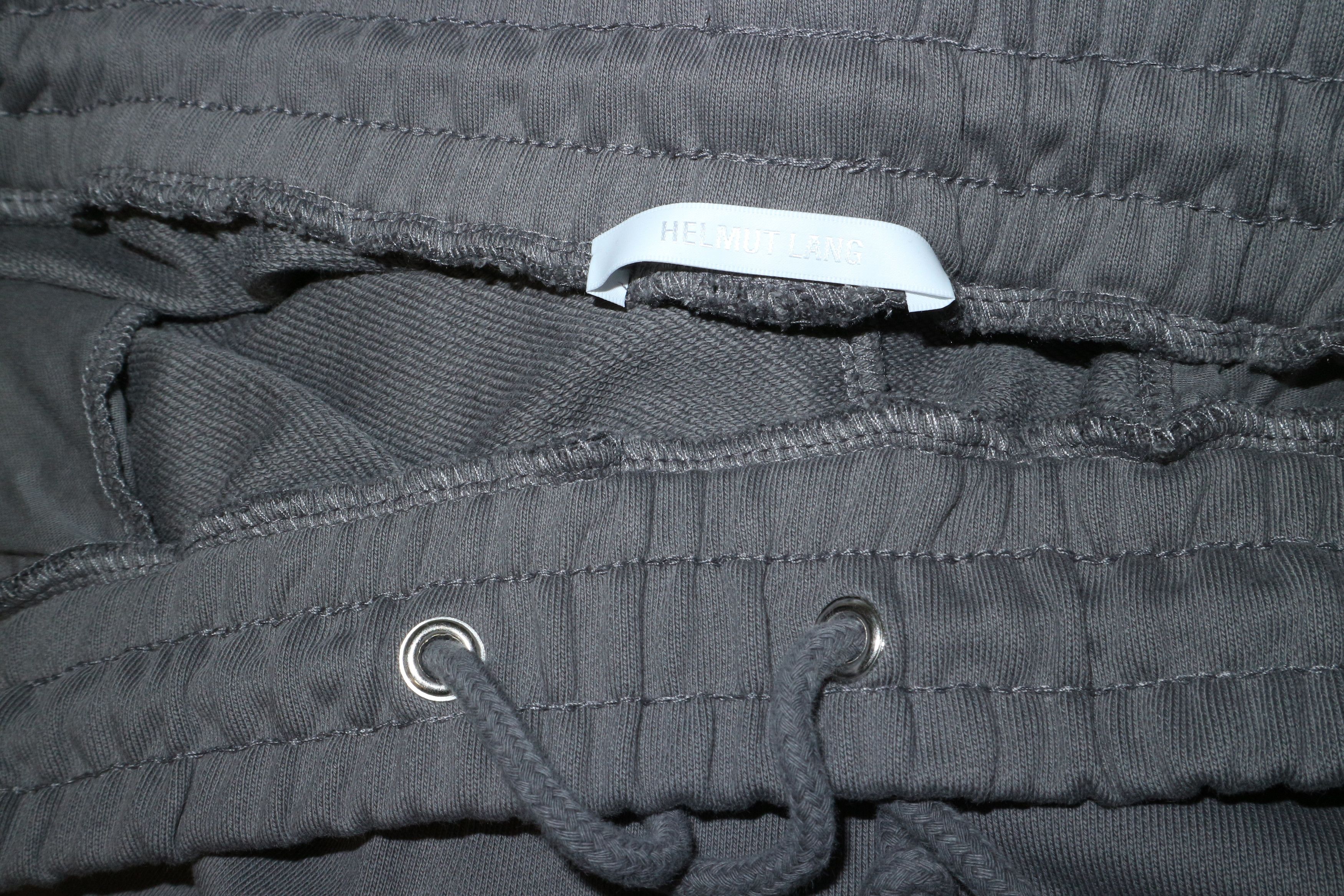 Helmut Lang Spray logo sweatpants Size US 38 / EU 54 - 10 Thumbnail