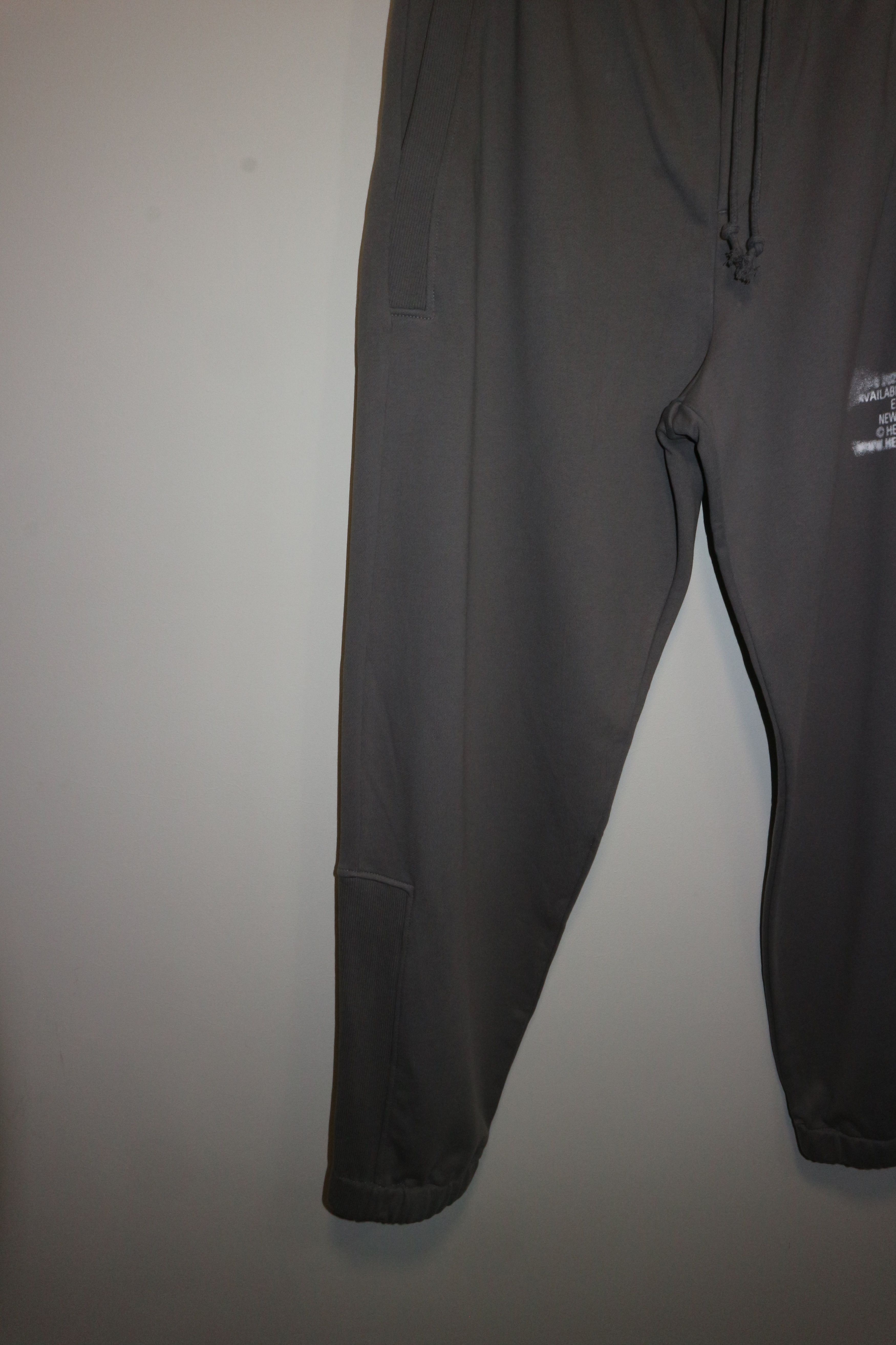 Helmut Lang Spray logo sweatpants Size US 38 / EU 54 - 5 Thumbnail