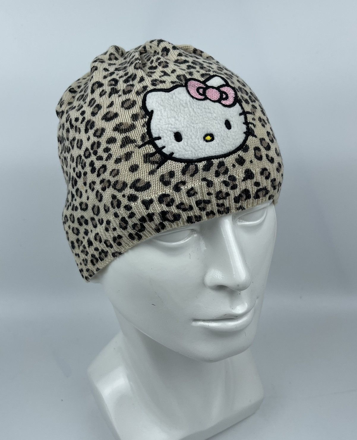 H&M h&m x hello kitty beanie hat snow cap tc3 Size ONE SIZE - 1 Thumbnail