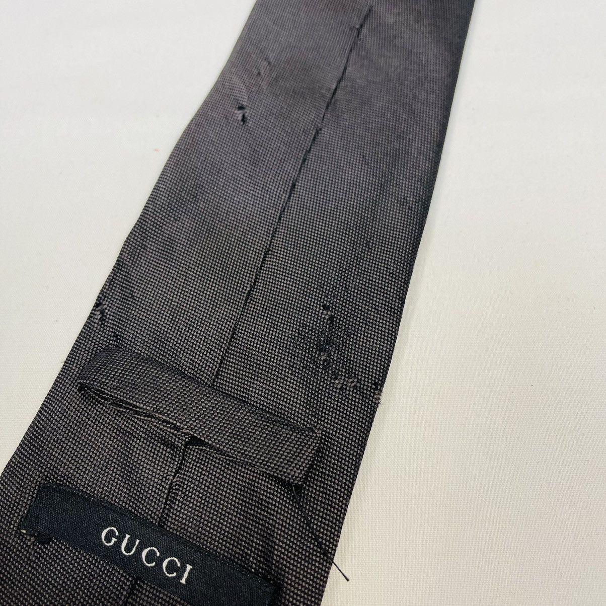 VINTAGE GUCCI TIE