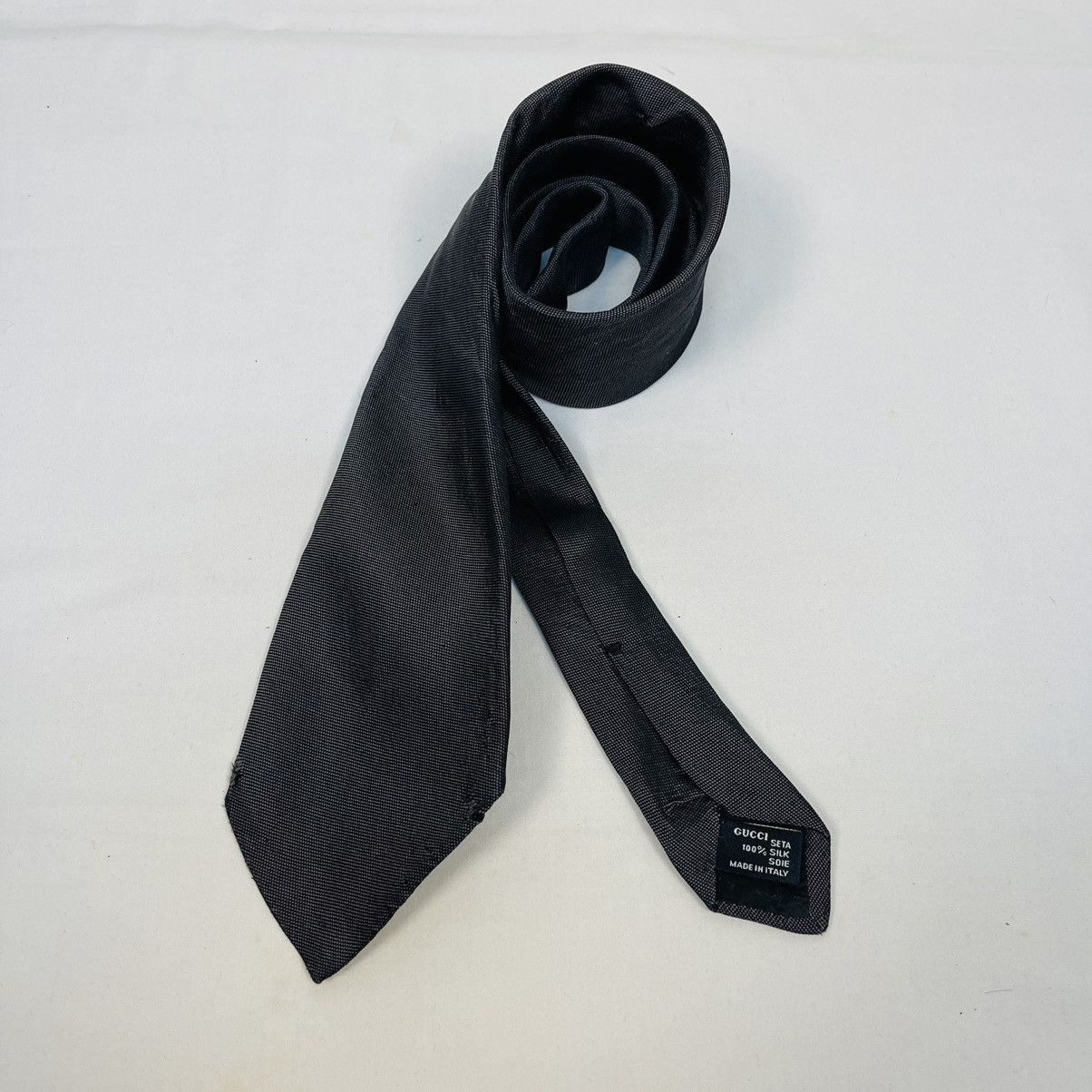 VINTAGE GUCCI TIE