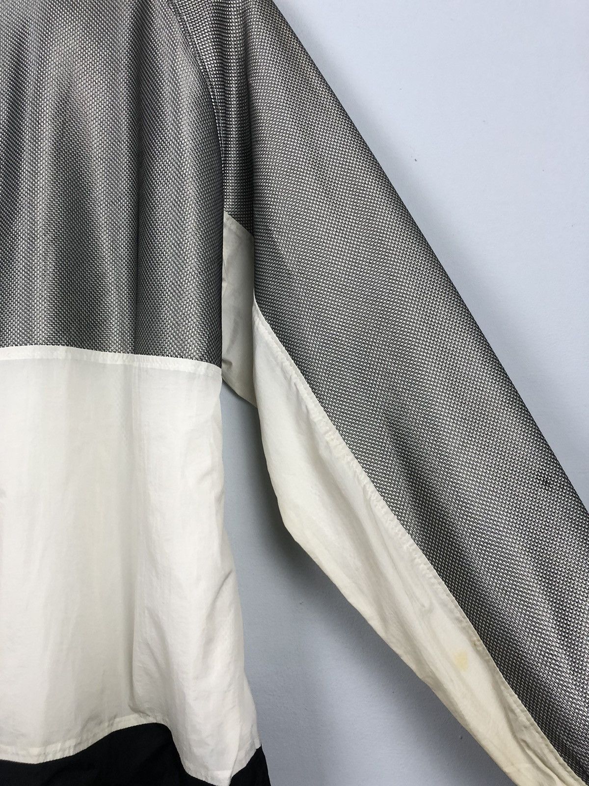 Japanese Brand × Other Vintage Adore Moutain Outdoor Windbreaker Jacket Size US L / EU 52-54 / 3 - 7 Thumbnail