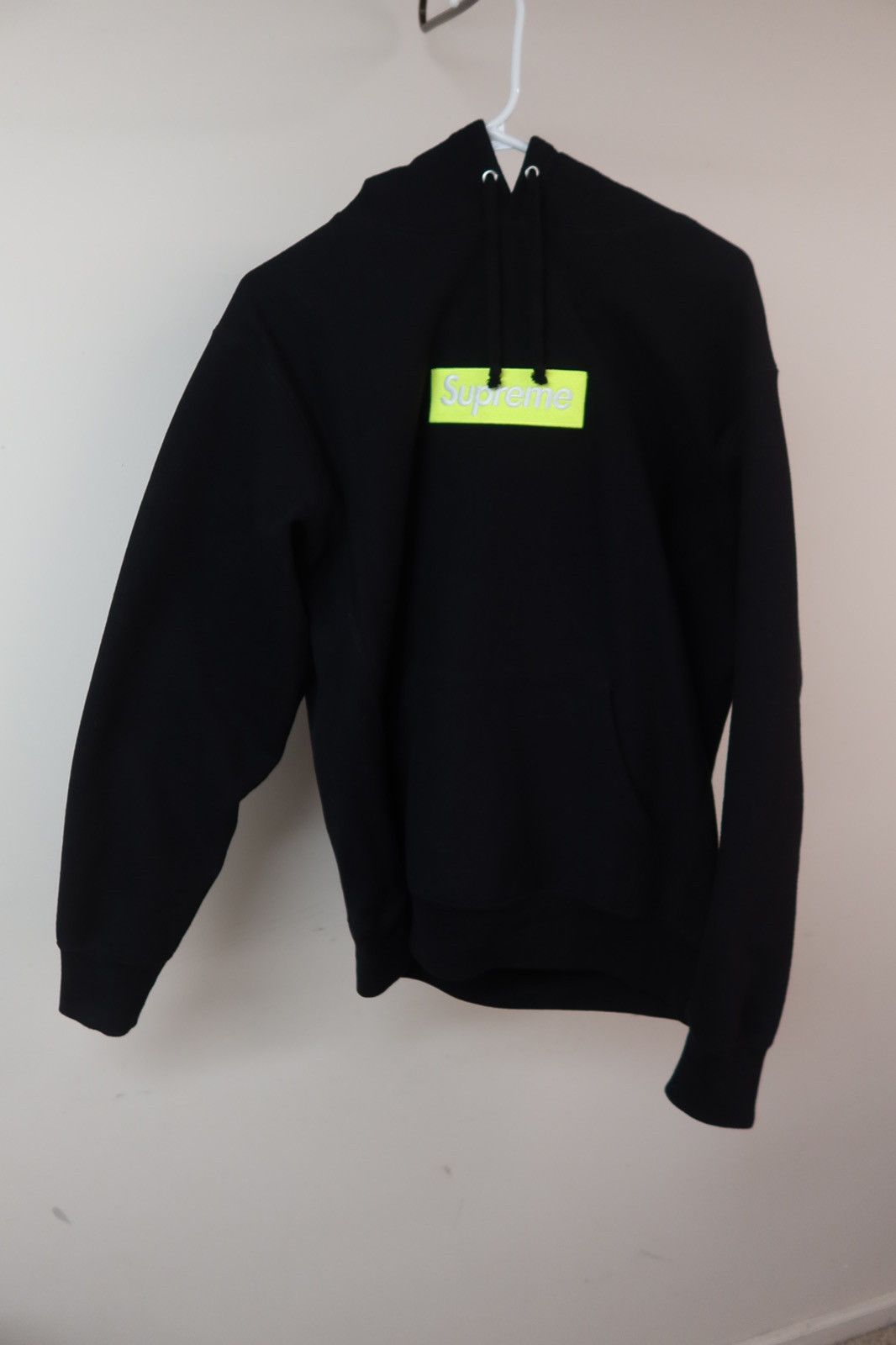 Supreme Supreme Box Logo Hooded Sweatshirt (FW17) Black x Lime