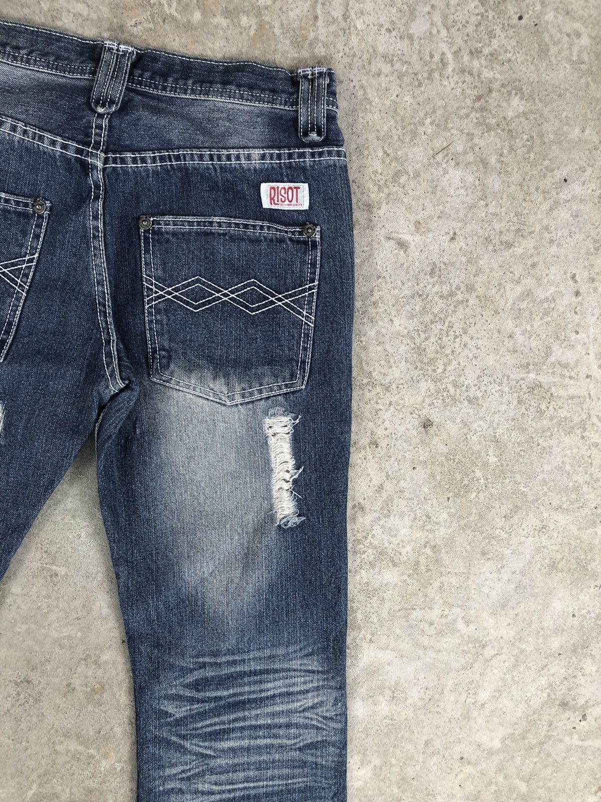 Le Grande Bleu (L.G.B.) Japanese Risot Flared Jeans Distreased Jeans Size US 30 / EU 46 - 10 Thumbnail