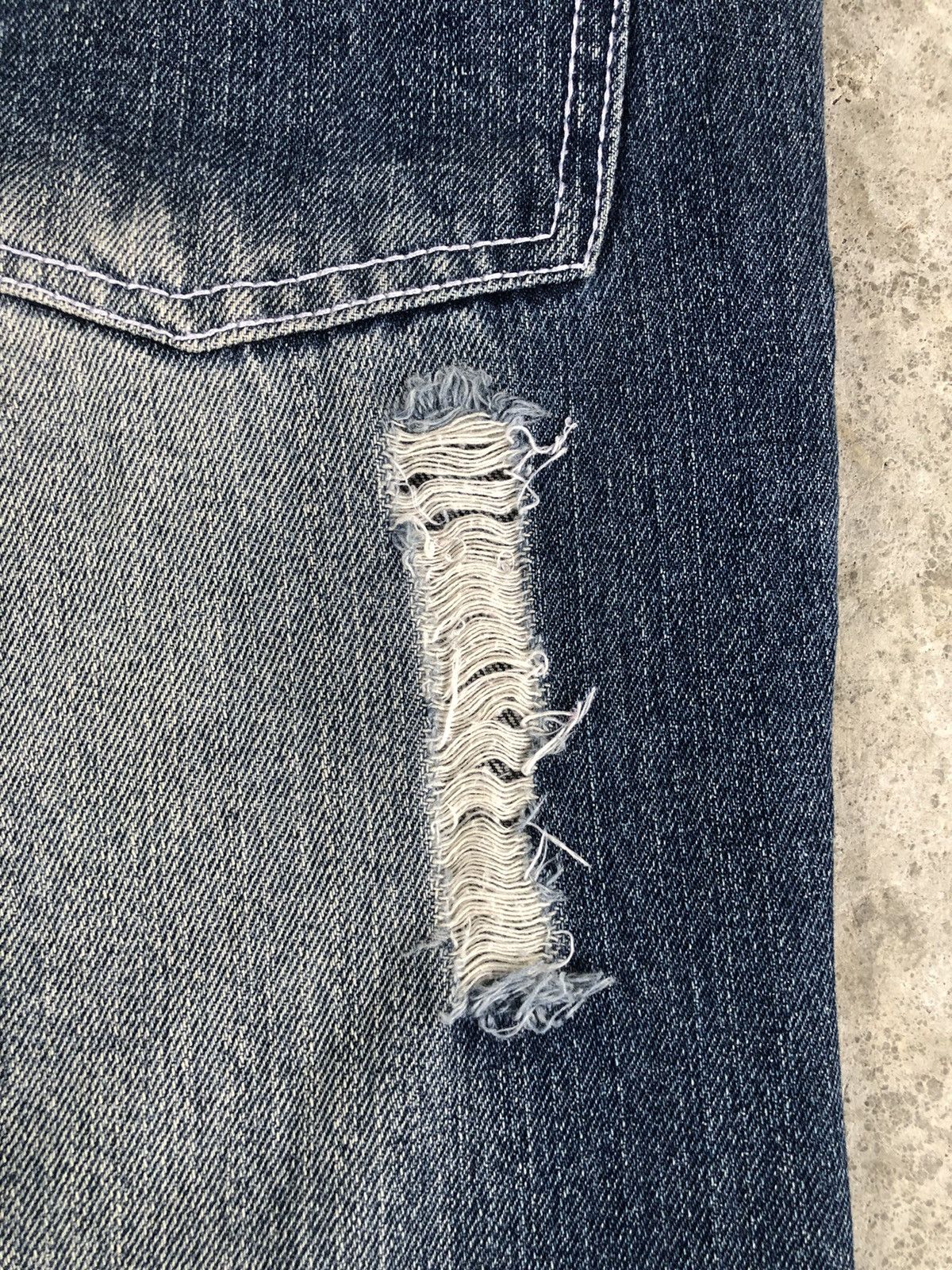 Le Grande Bleu (L.G.B.) Japanese Risot Flared Jeans Distreased Jeans Size US 30 / EU 46 - 13 Thumbnail