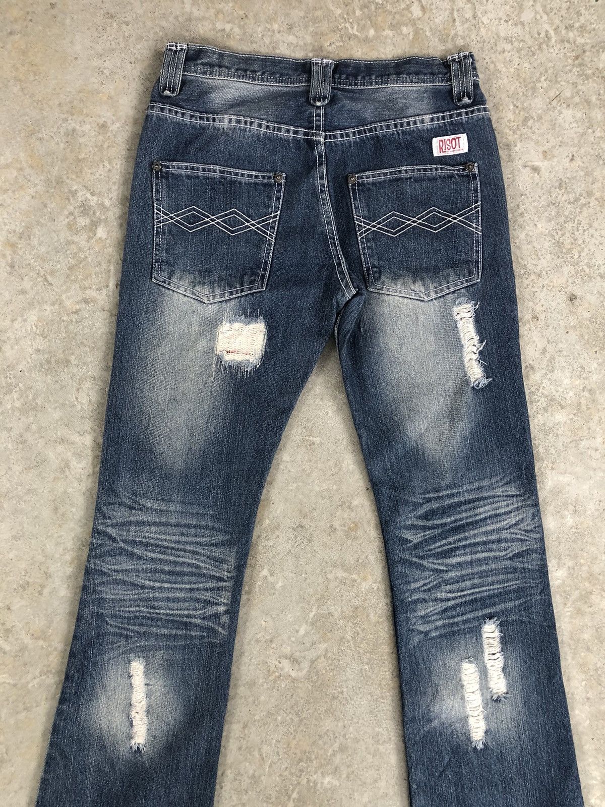 Le Grande Bleu (L.G.B.) Japanese Risot Flared Jeans Distreased Jeans Size US 30 / EU 46 - 8 Thumbnail