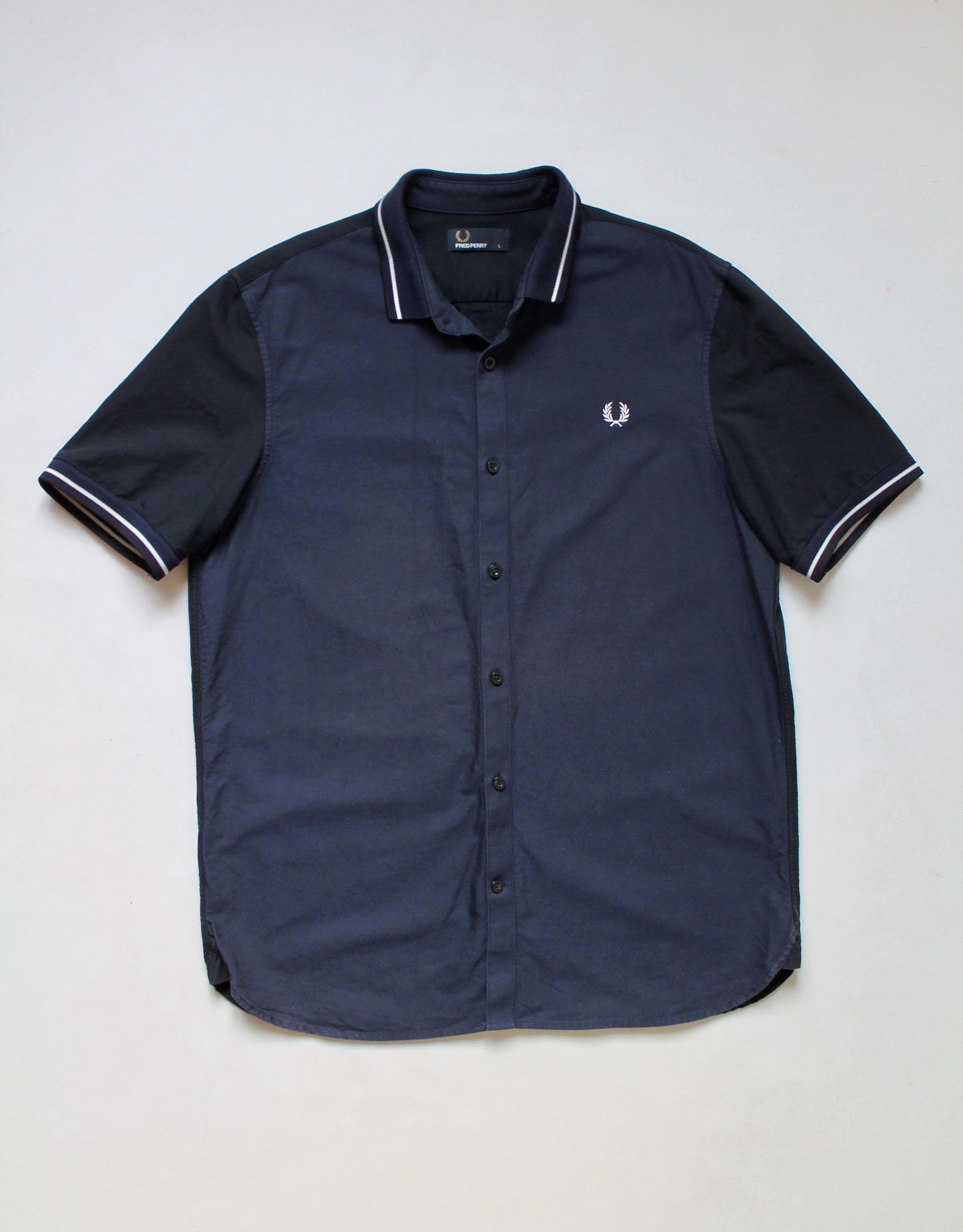 Fred Perry Fred Perry Shirt Short Sleeve Navy Blue Size US M / EU 48-50 / 2 - 3 Thumbnail