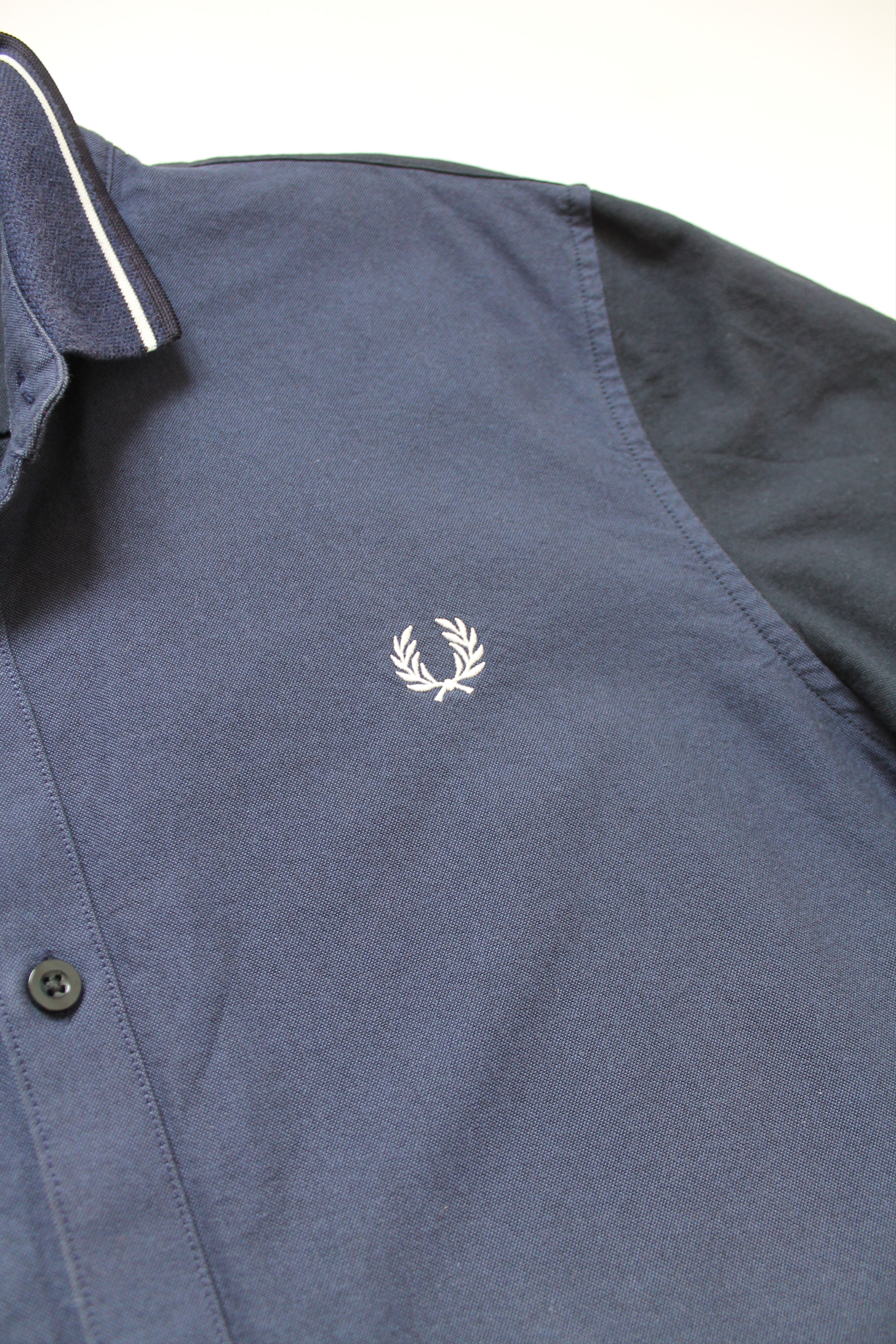 Fred Perry Fred Perry Shirt Short Sleeve Navy Blue Size US M / EU 48-50 / 2 - 6 Thumbnail