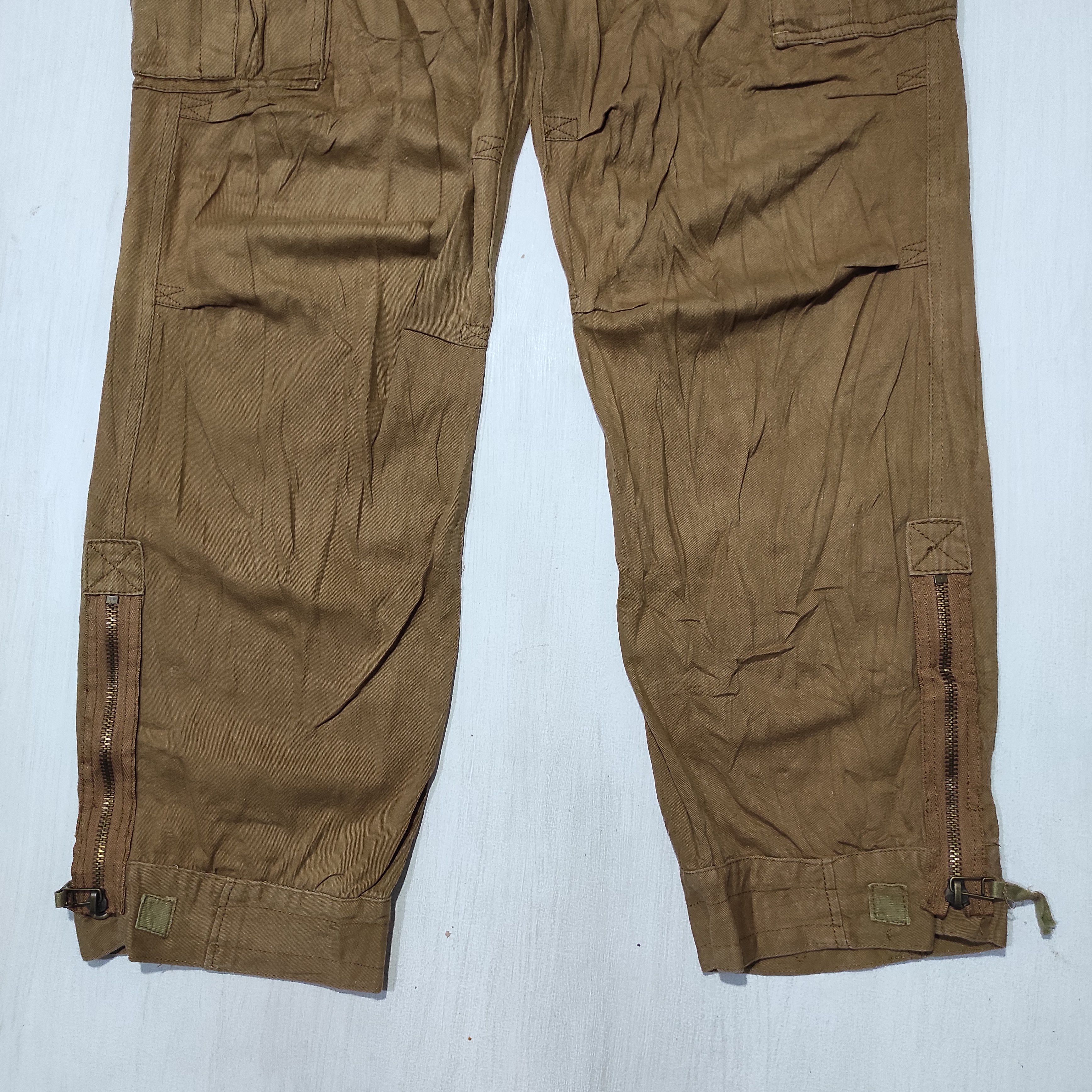 Abercrombie & Fitch Abercrombie & Fitch Cargo multipocket pants Size US 34 / EU 50 - 3 Thumbnail