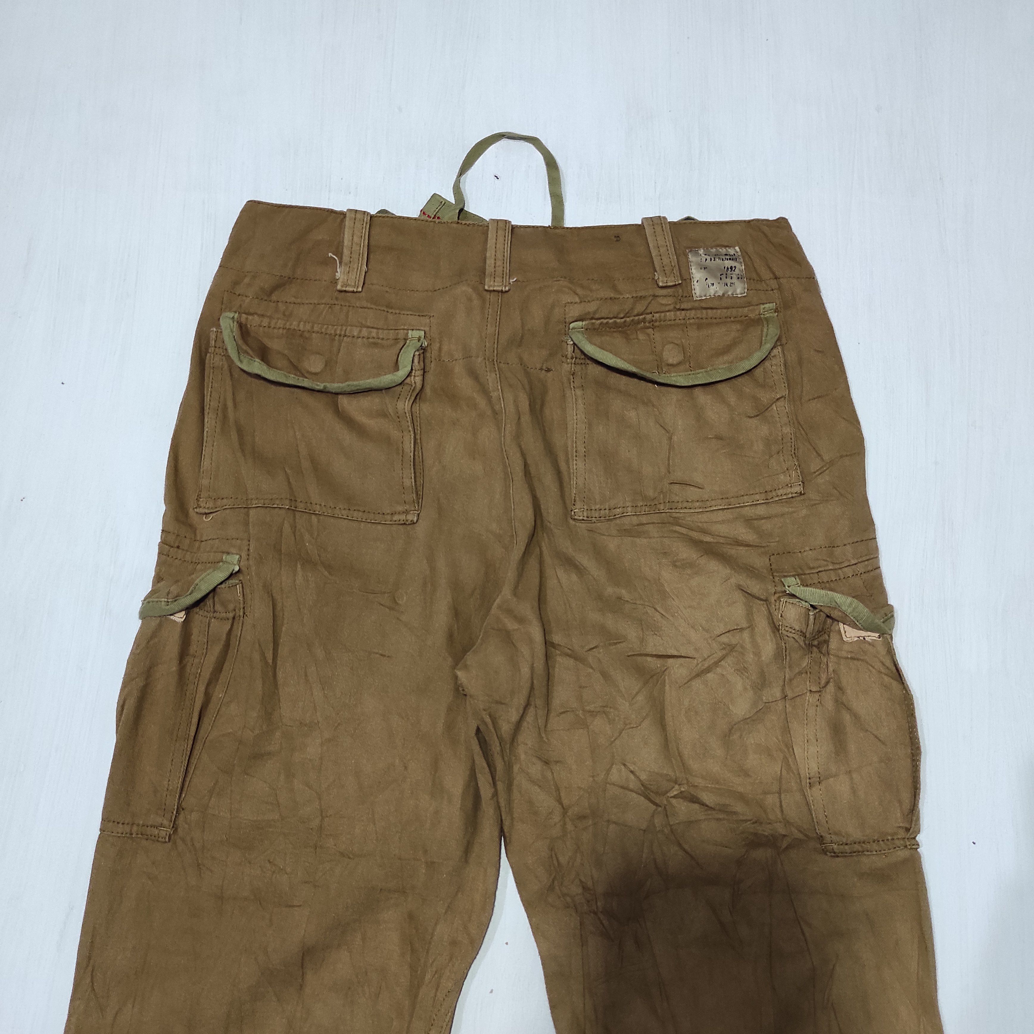 Abercrombie & Fitch Abercrombie & Fitch Cargo multipocket pants Size US 34 / EU 50 - 13 Thumbnail