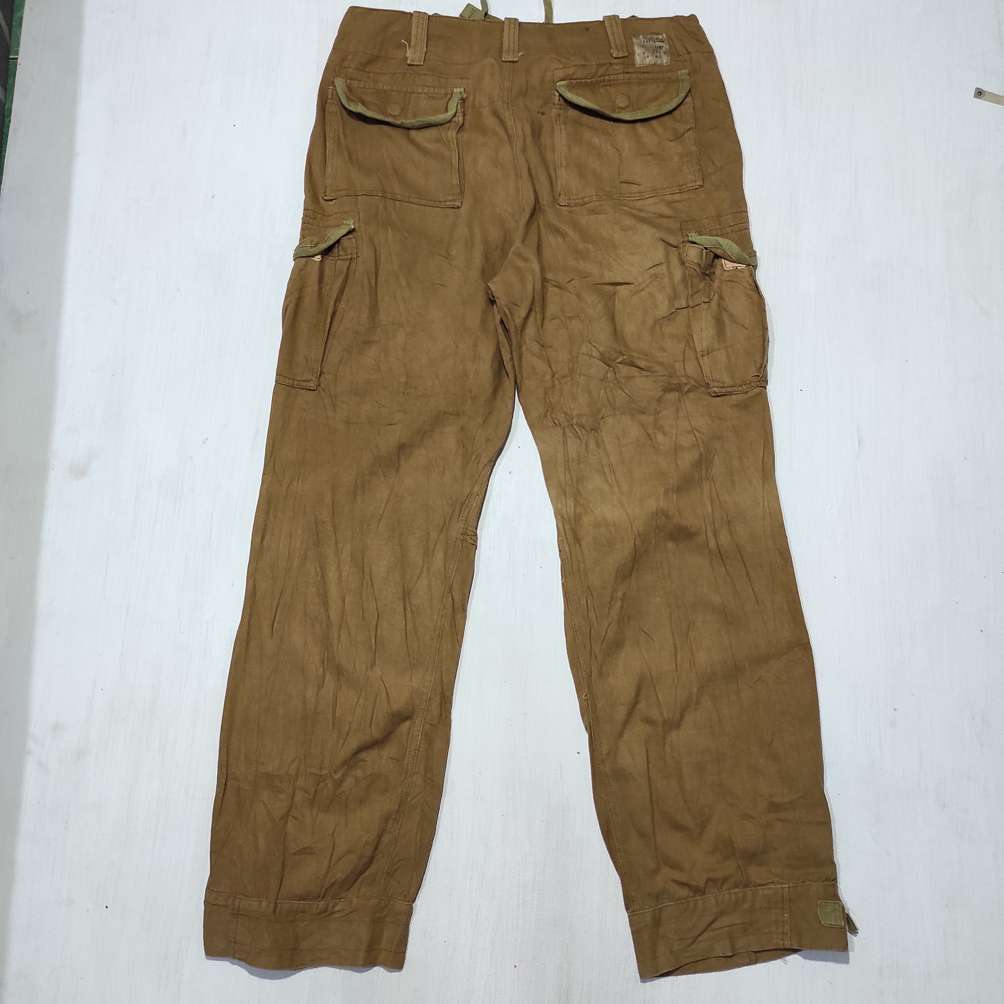 Abercrombie & Fitch Abercrombie & Fitch Cargo multipocket pants Size US 34 / EU 50 - 12 Thumbnail