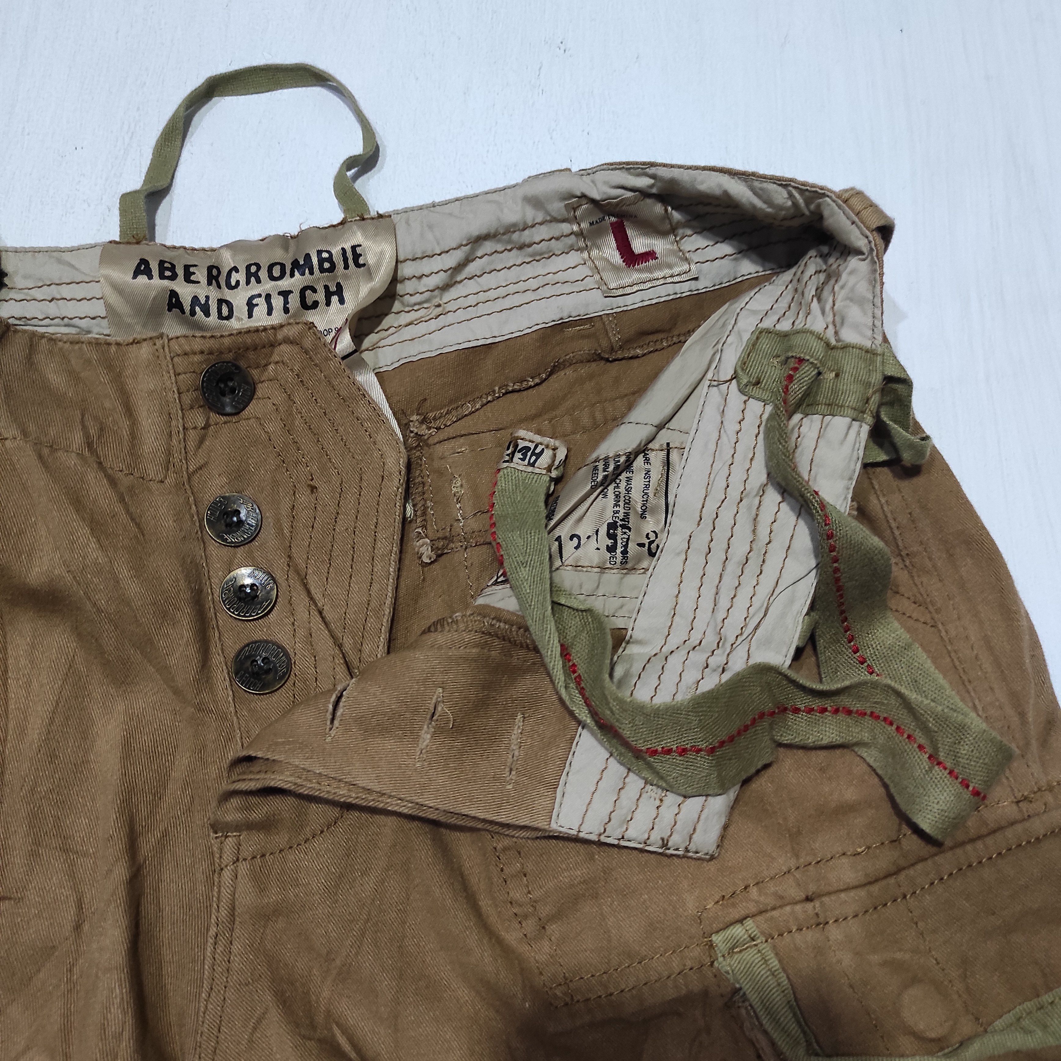 Abercrombie & Fitch Abercrombie & Fitch Cargo multipocket pants Size US 34 / EU 50 - 7 Thumbnail