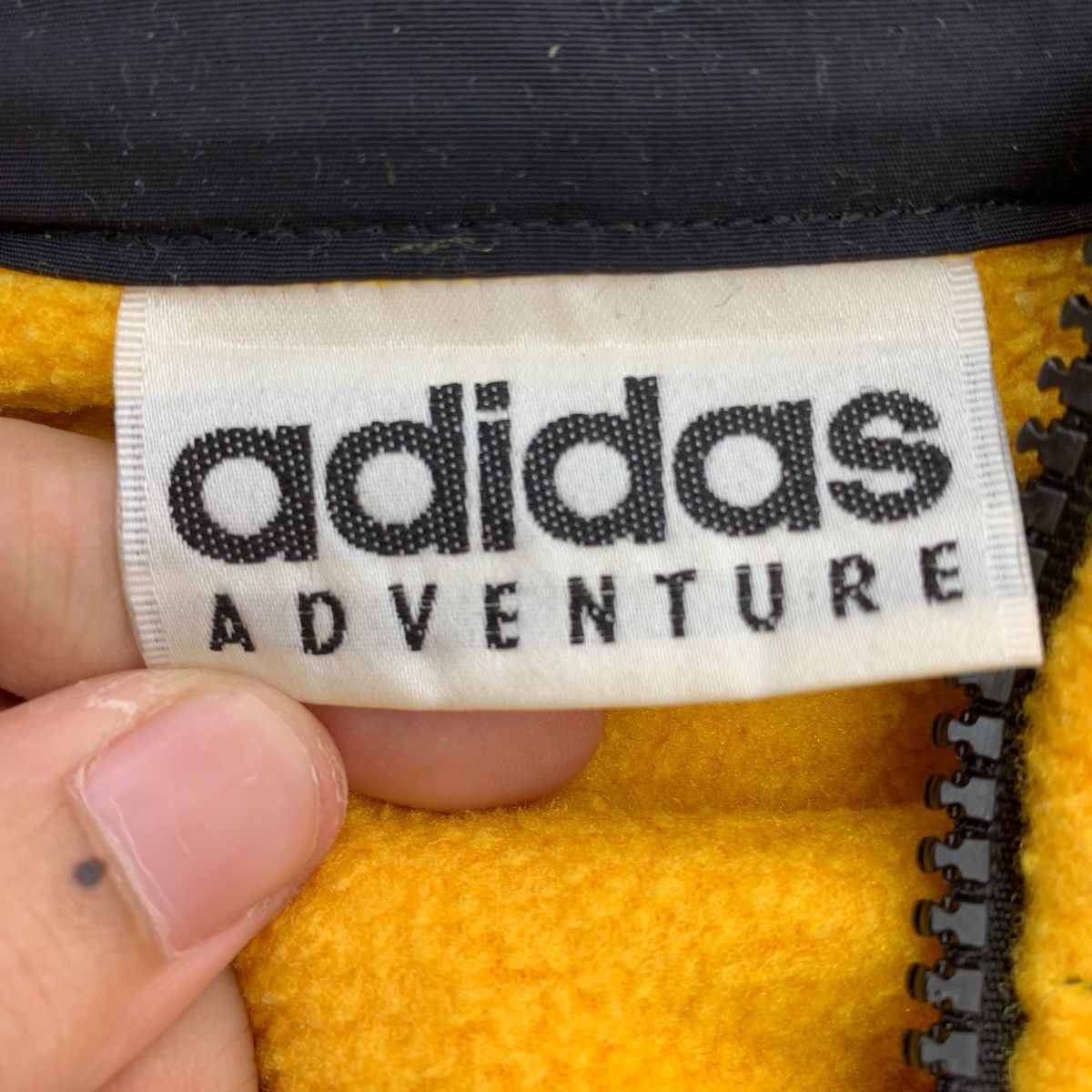 Vintage Vintage 90s Adidas Advanture Half Zip Fleece Outdoor Sweater Size US L / EU 52-54 / 3 - 4 Thumbnail
