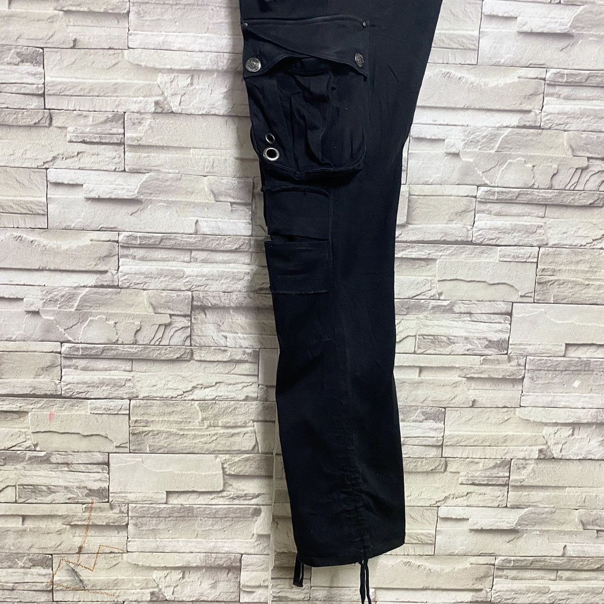 Le Grande Bleu (L.G.B.) SAUCY COOL Black Cargo Pants Size US 30 / EU 46 - 16 Thumbnail
